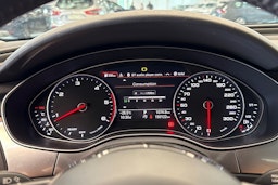 sininen Audi A6 2015 kuva 18.