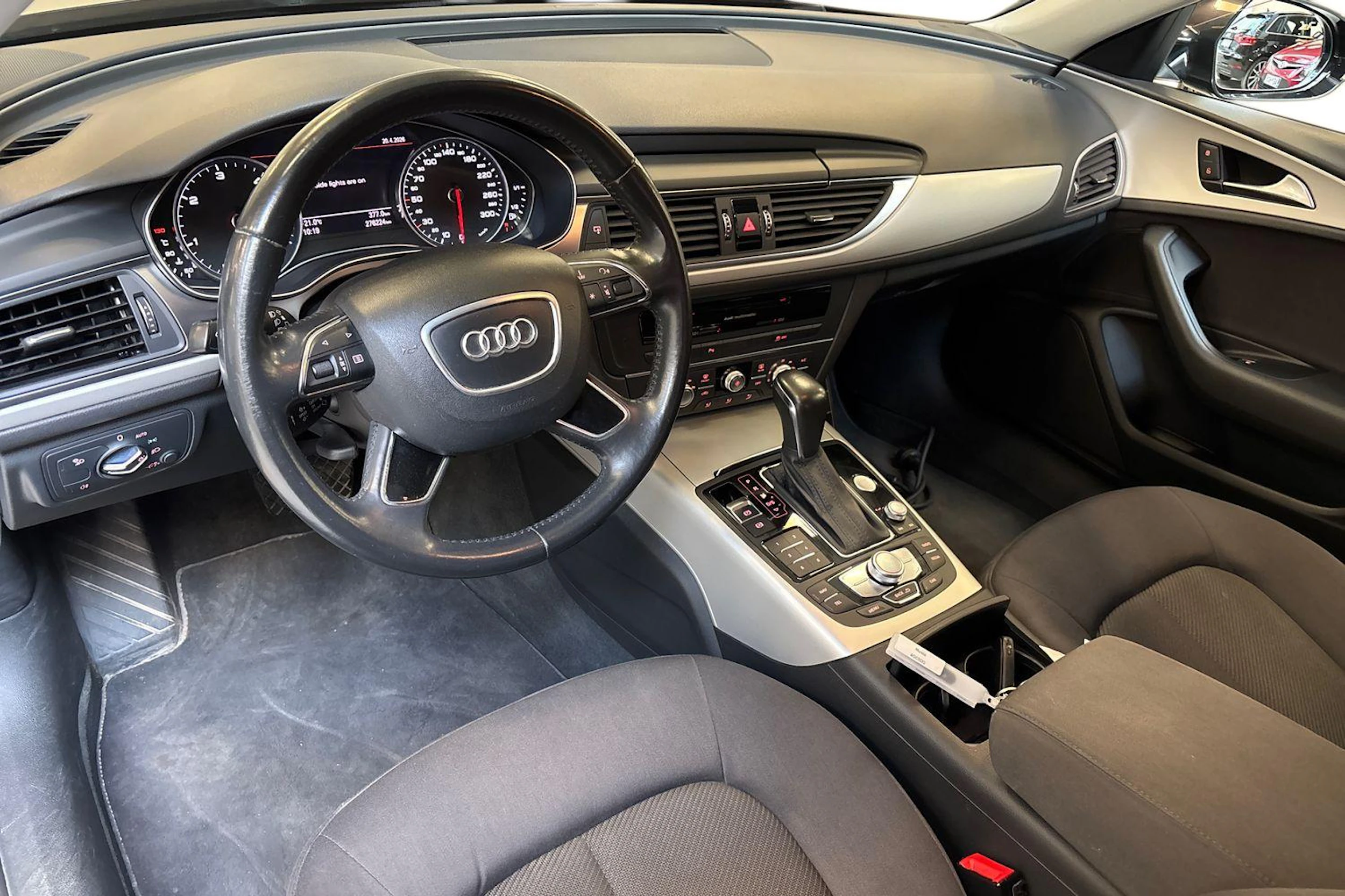 musta Audi A6 2015 kuva 8.
