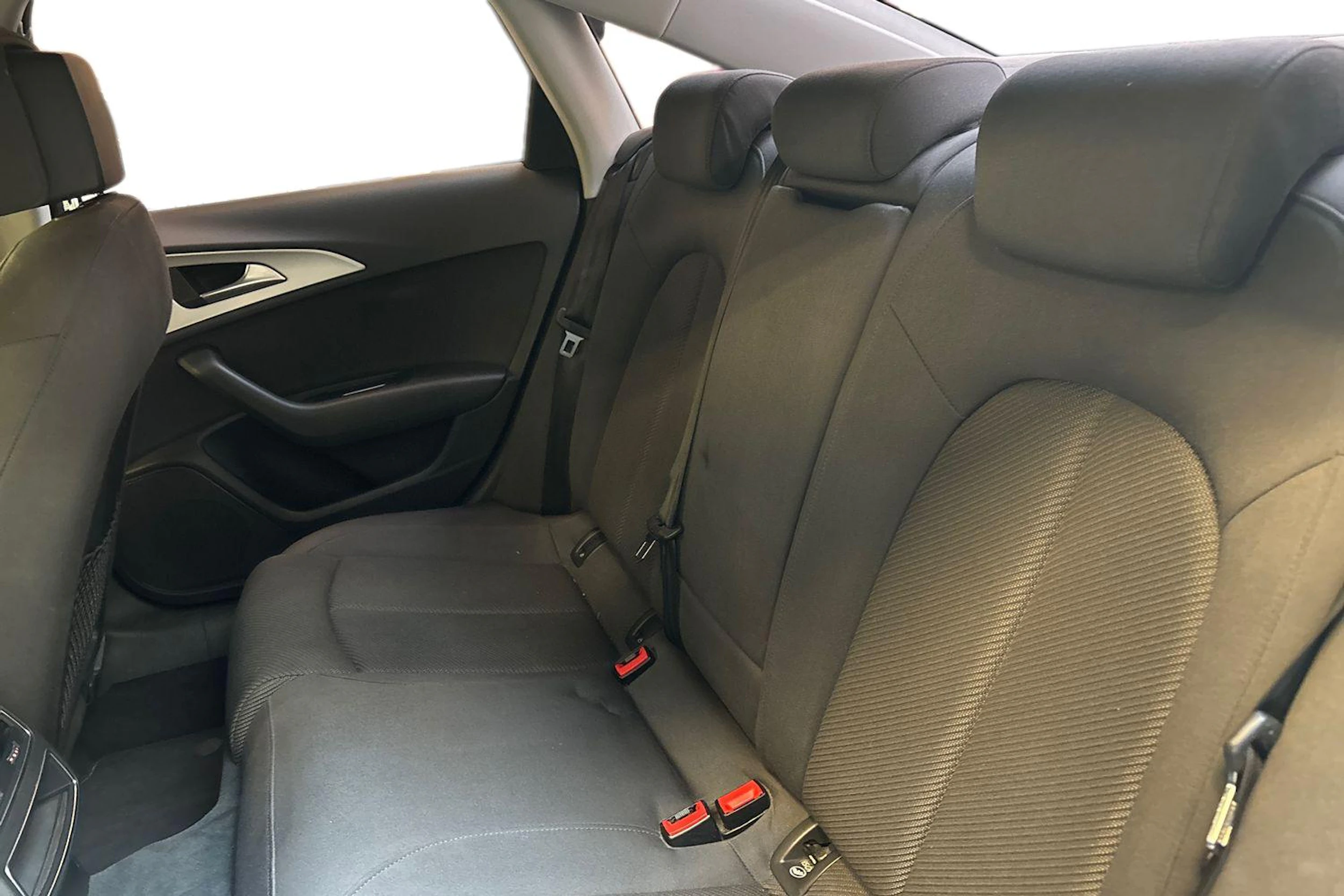 musta Audi A6 2015 kuva 11.