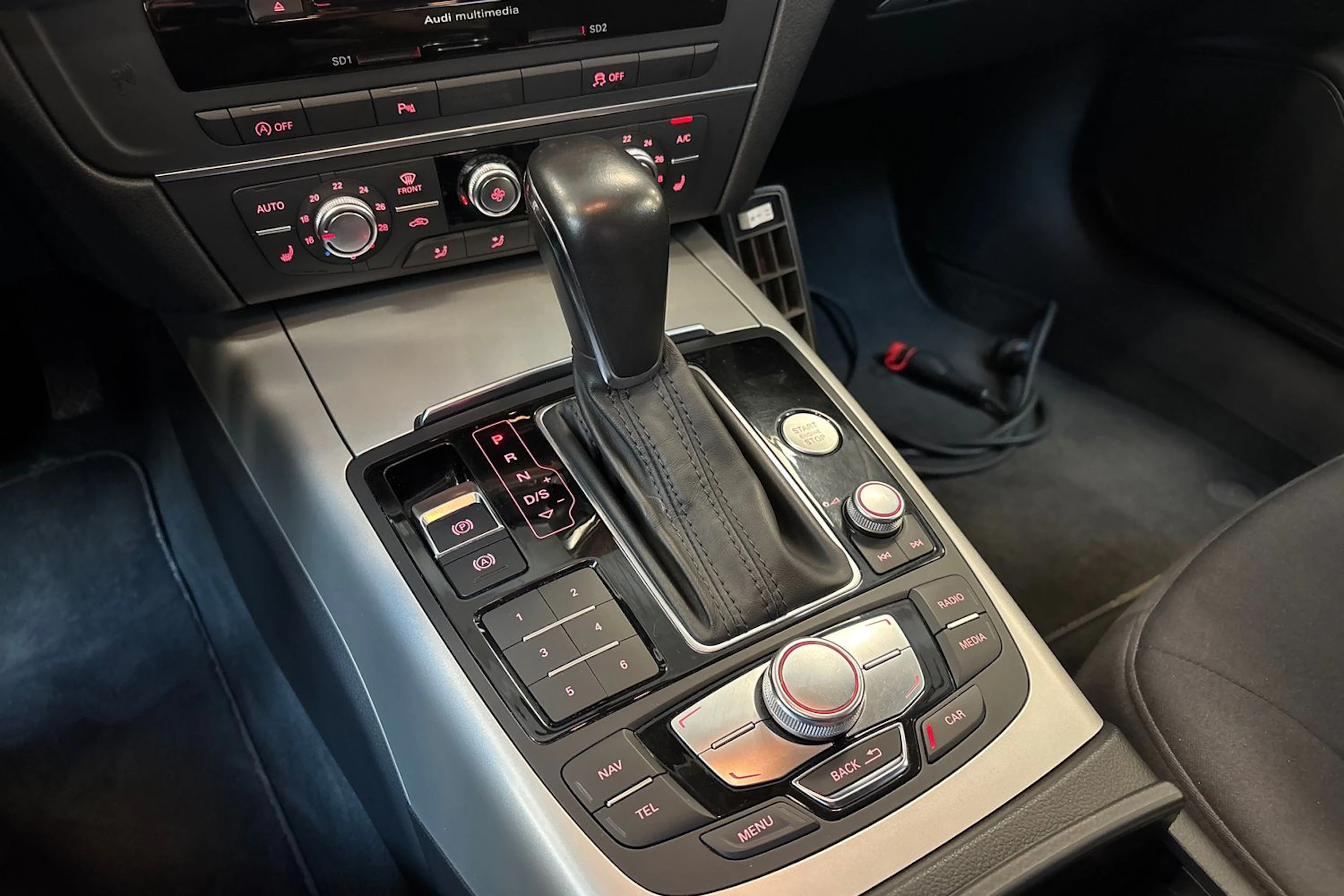 musta Audi A6 2015 kuva 23.