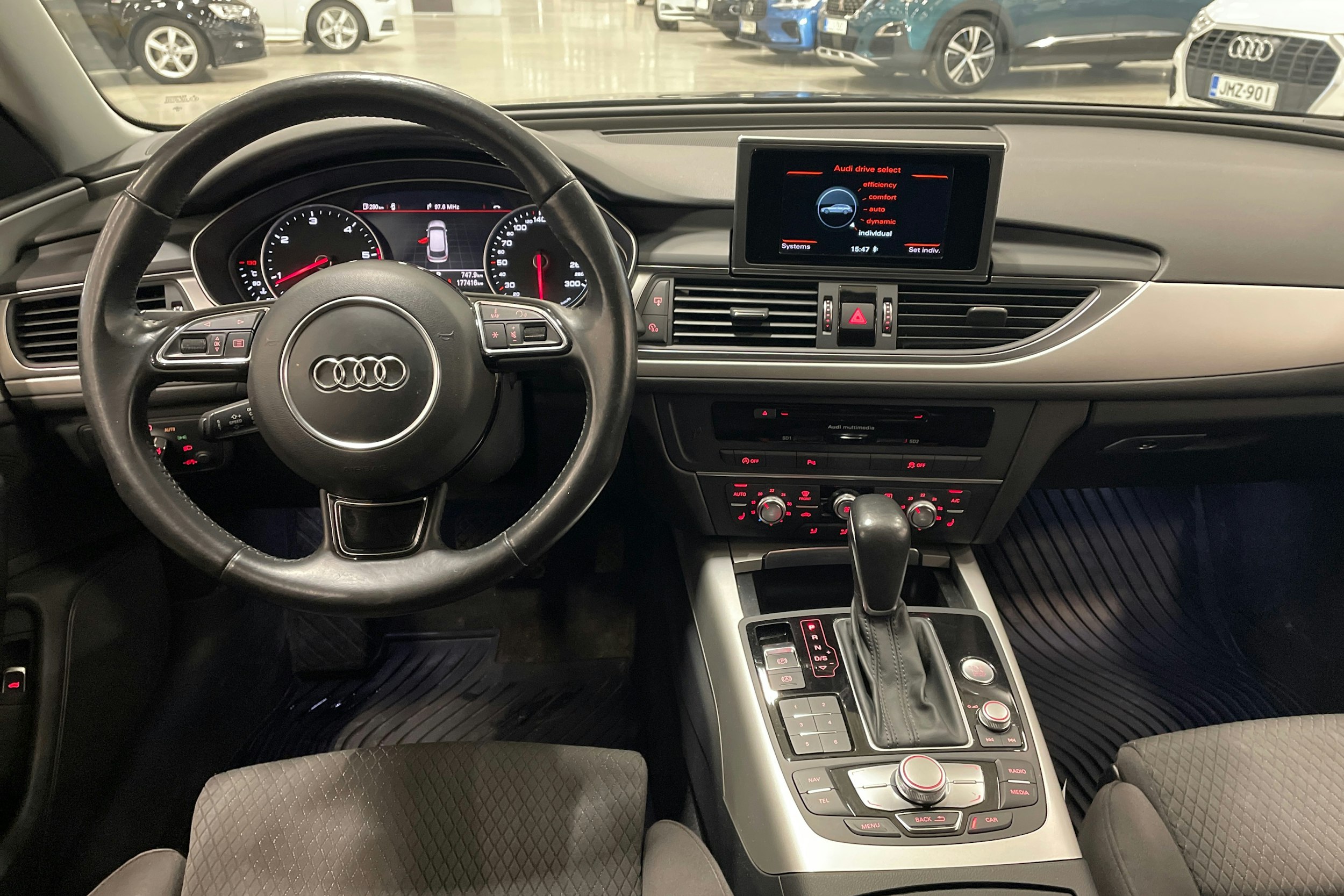 musta Audi A6 2015 kuva 7.