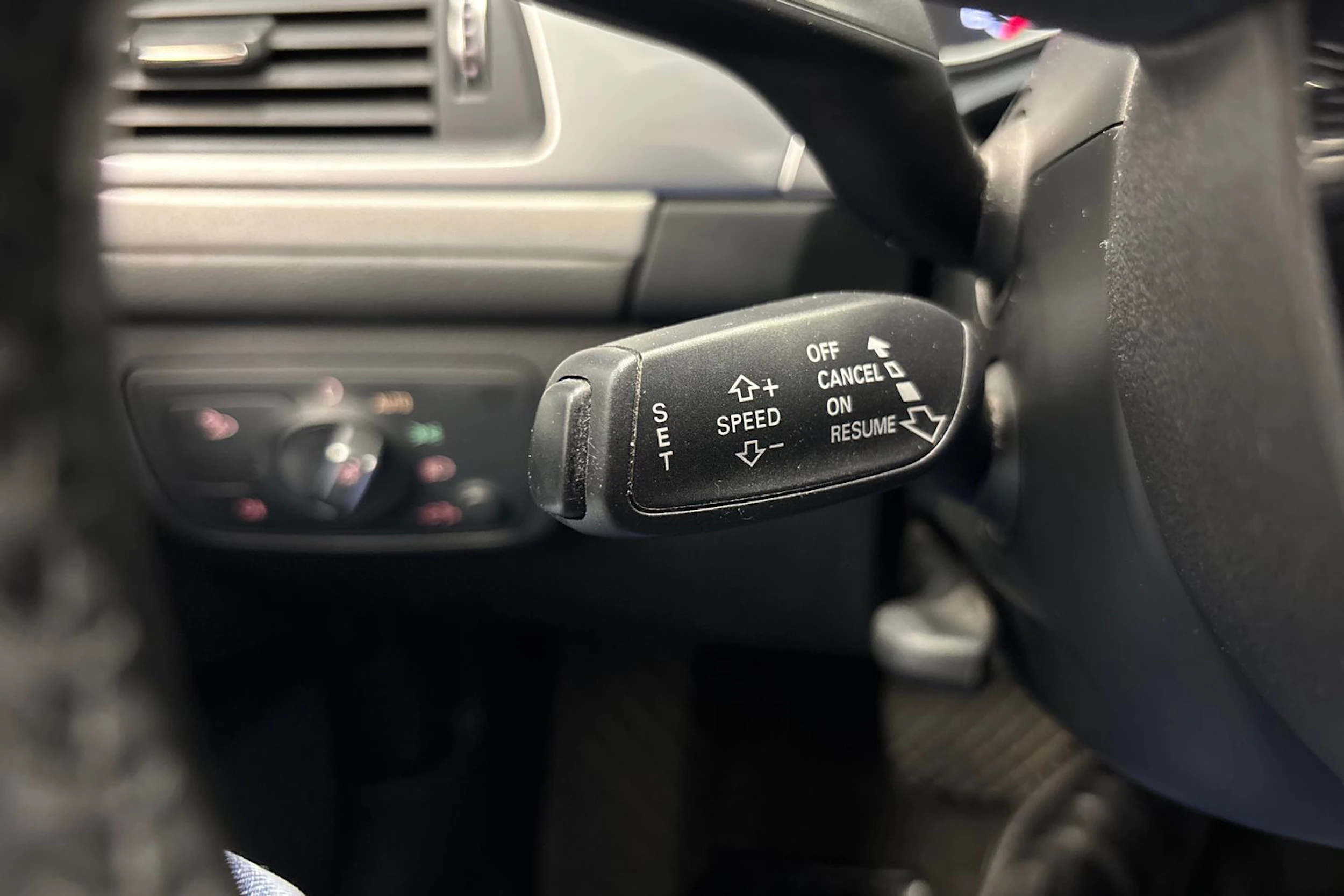 Valkoinen Audi A6 2015 kuva 20.