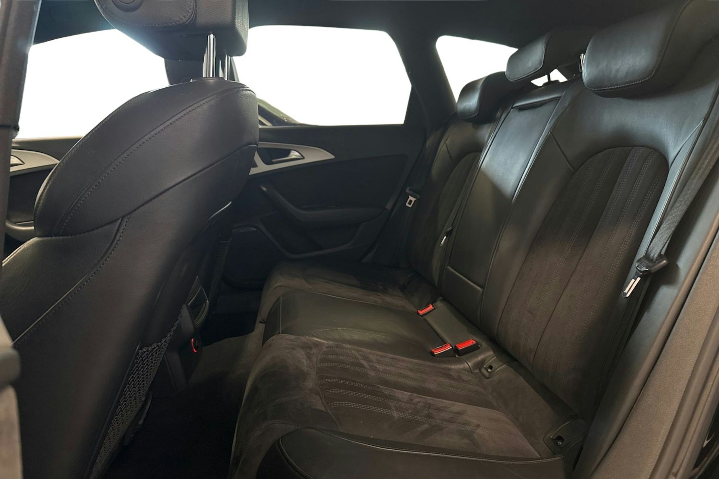 musta Audi A6 2015 kuva 25.