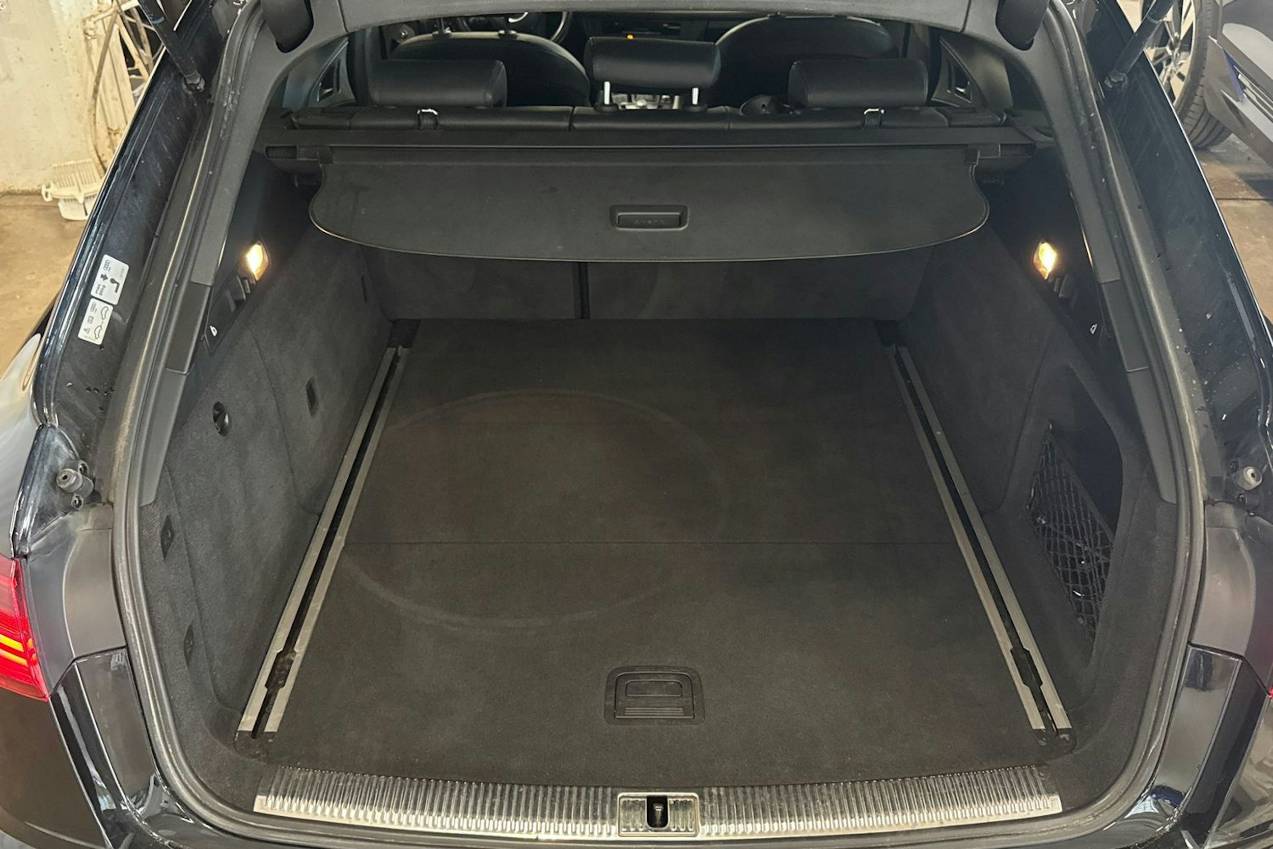 musta Audi A6 2015 kuva 27.