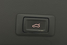 valkoinen Audi A6 2015 kuva 15.