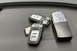 valkoinen Audi A6 2015 kuva 16.