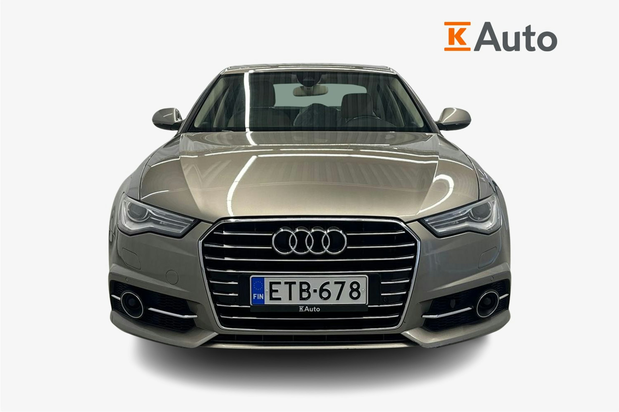 ruskea (beige) Audi A6 2015 kuva 5.