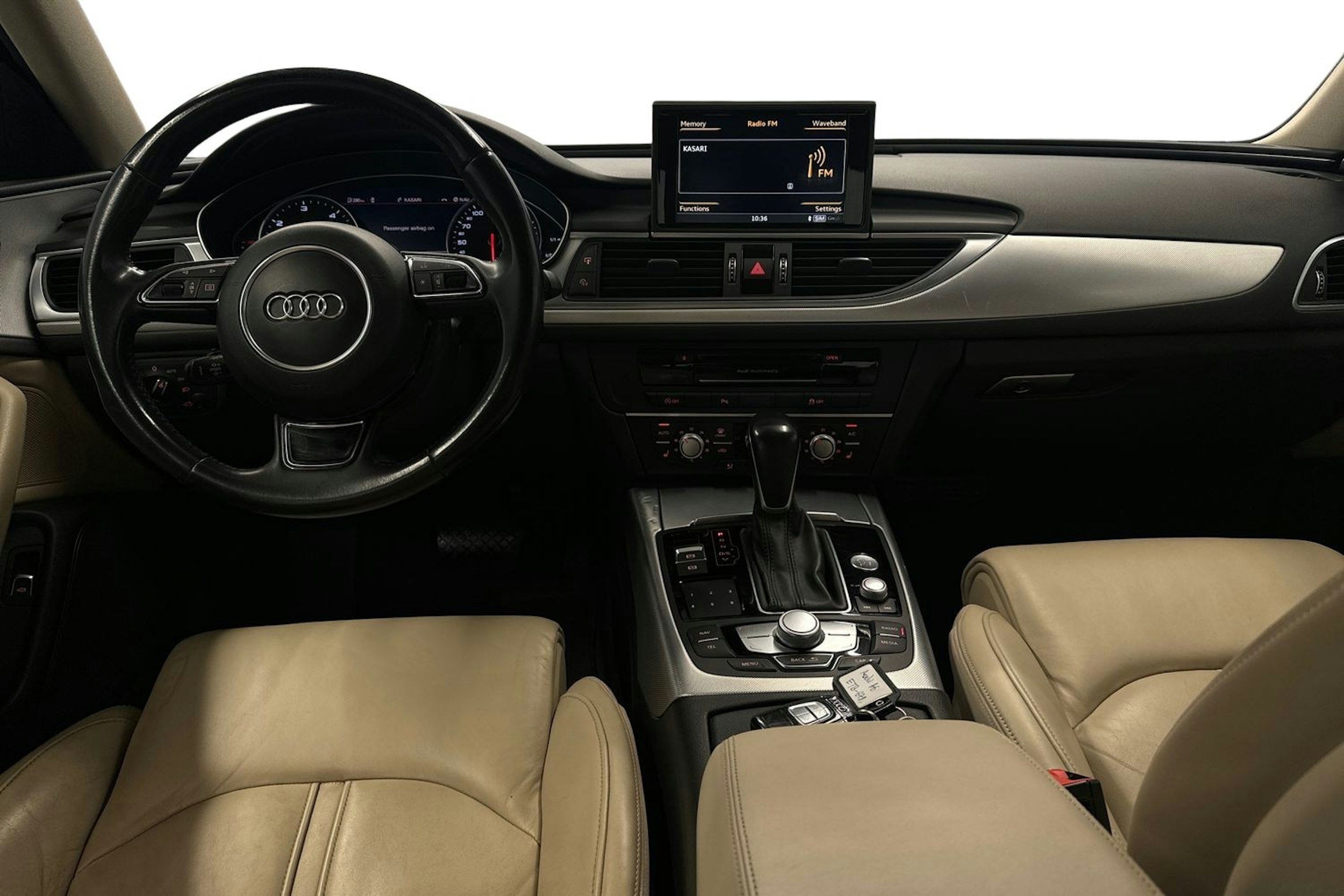 ruskea (beige) Audi A6 2015 kuva 9.