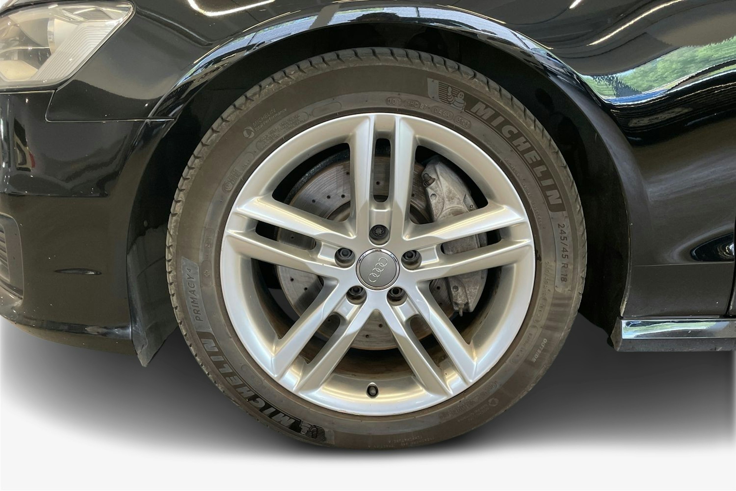 met. musta Audi A6 2015 kuva 11.