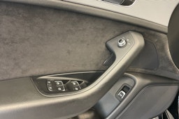 met. musta Audi A6 2015 kuva 14.