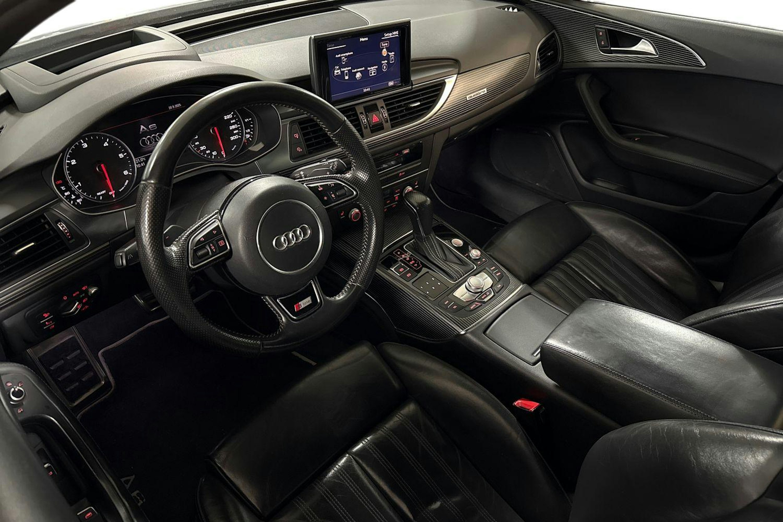 harmaa Audi A6 2015 kuva 7.