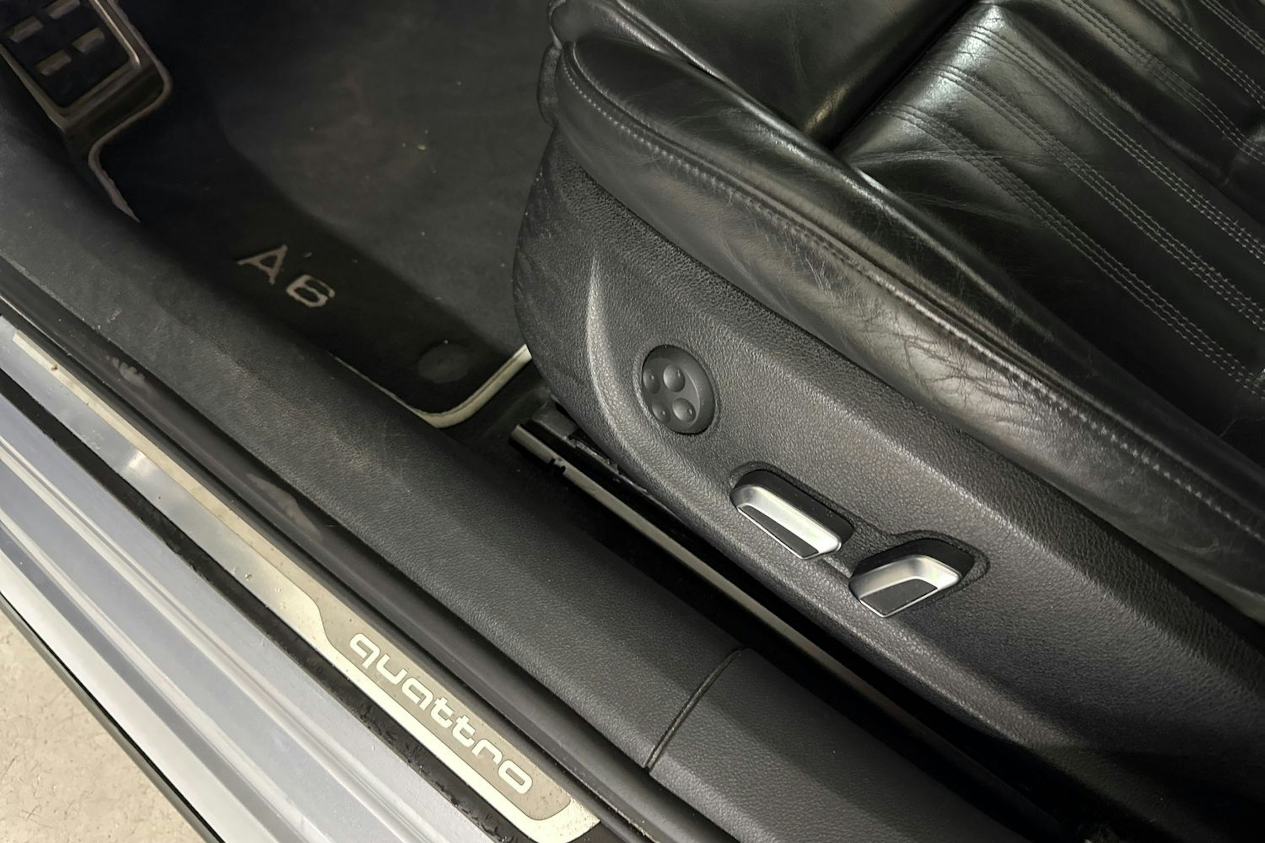 harmaa Audi A6 2015 kuva 16.
