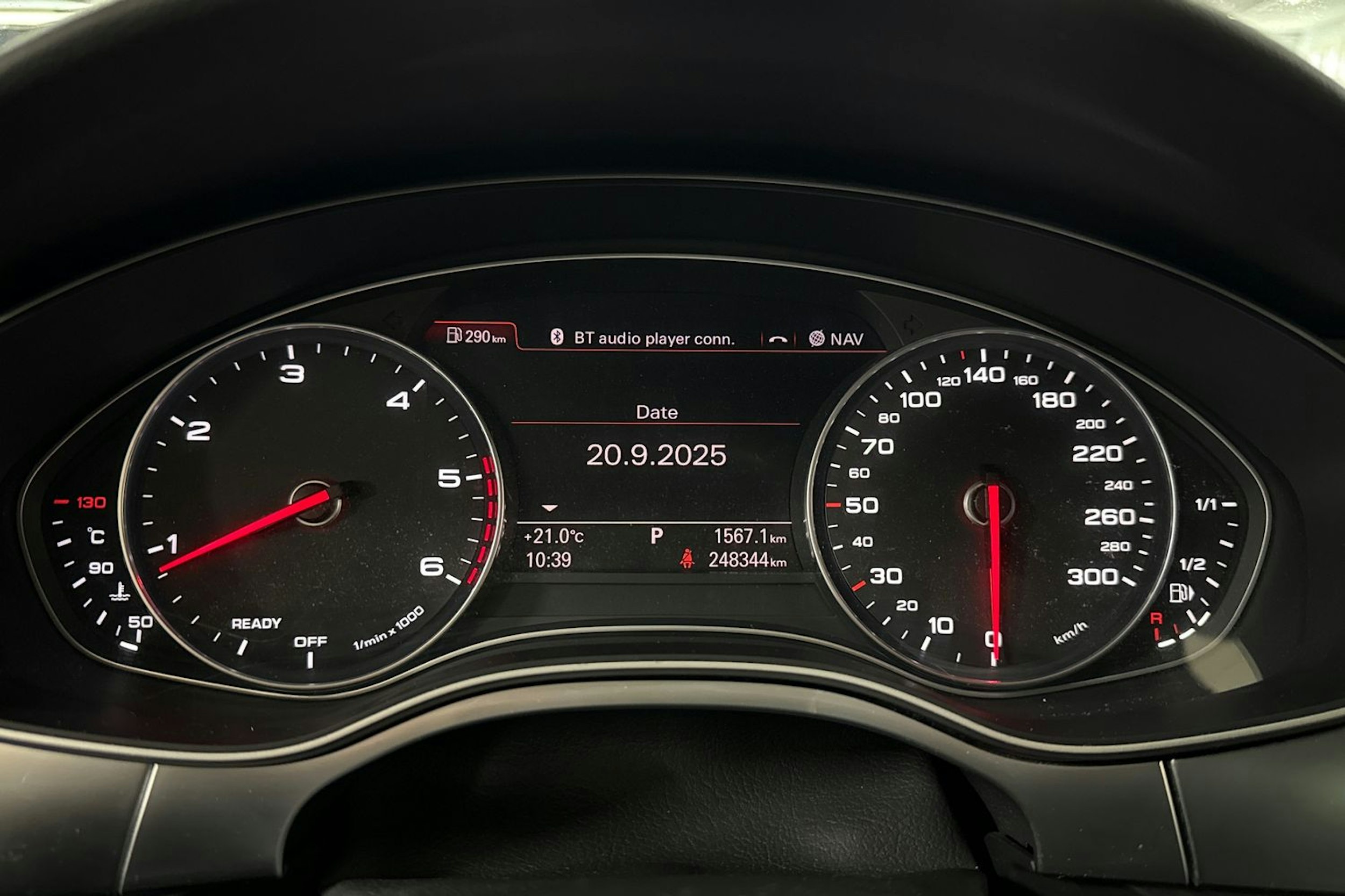 harmaa Audi A6 2015 kuva 26.