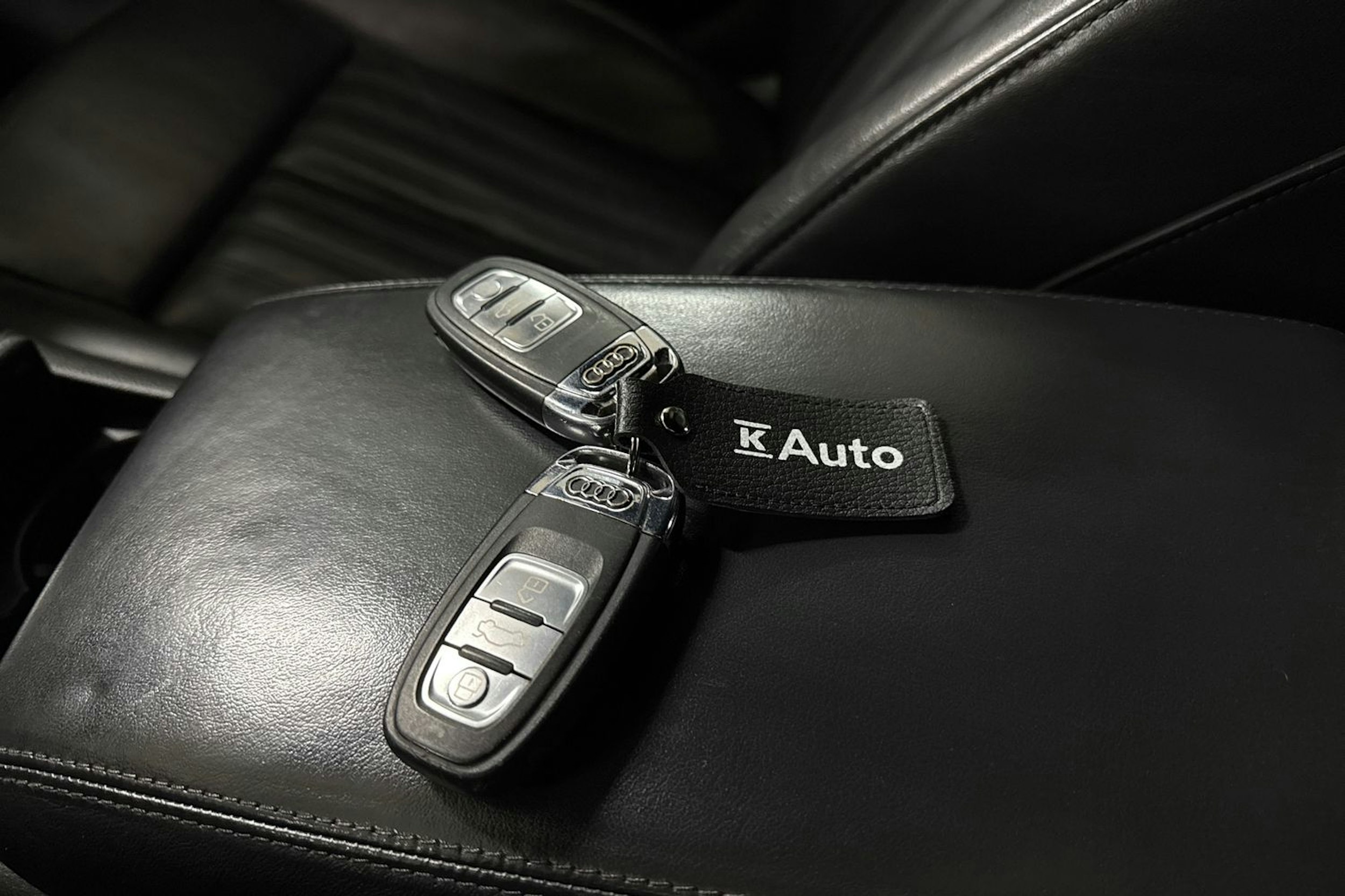 harmaa Audi A6 2015 kuva 31.