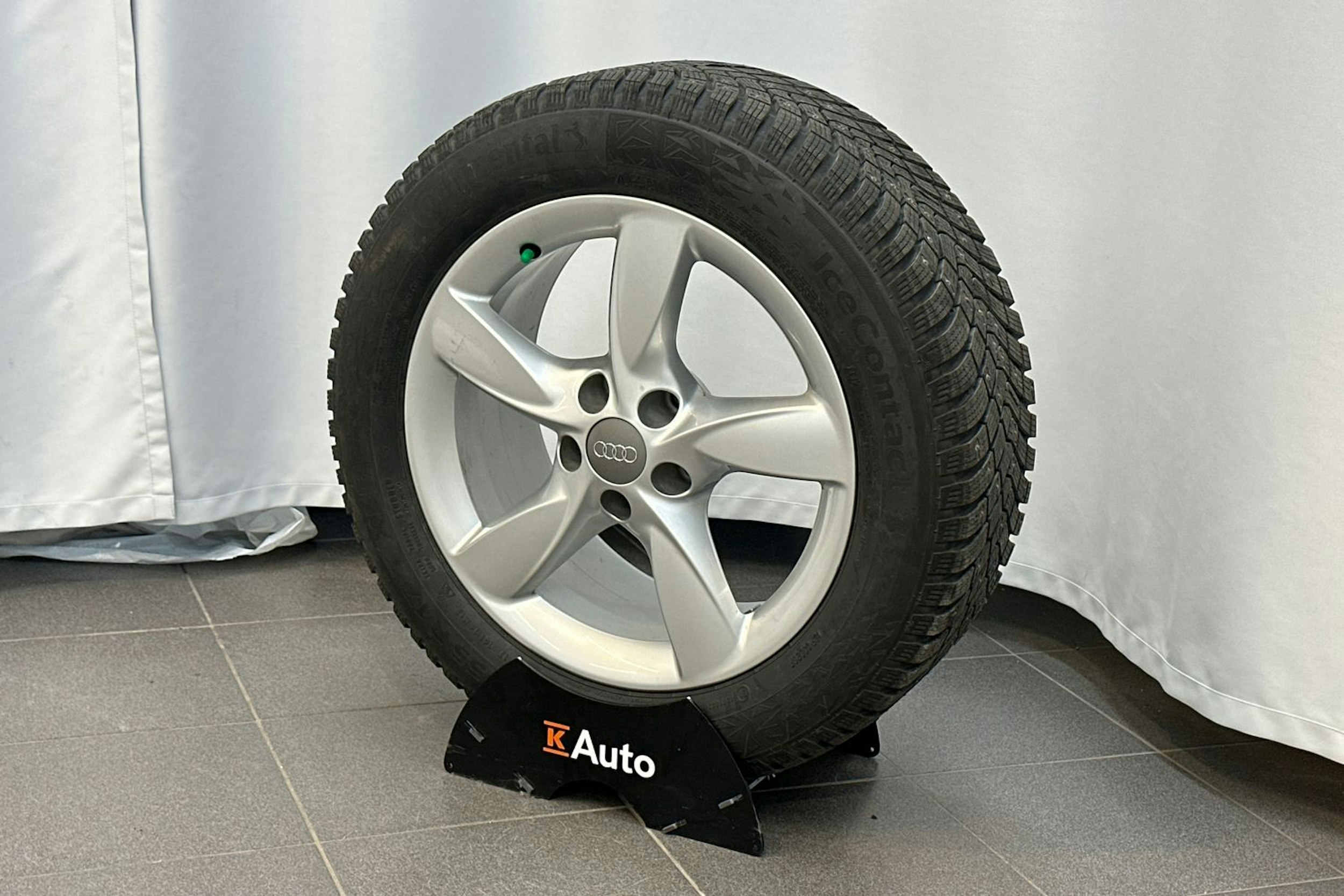 harmaa Audi A6 2015 kuva 14.