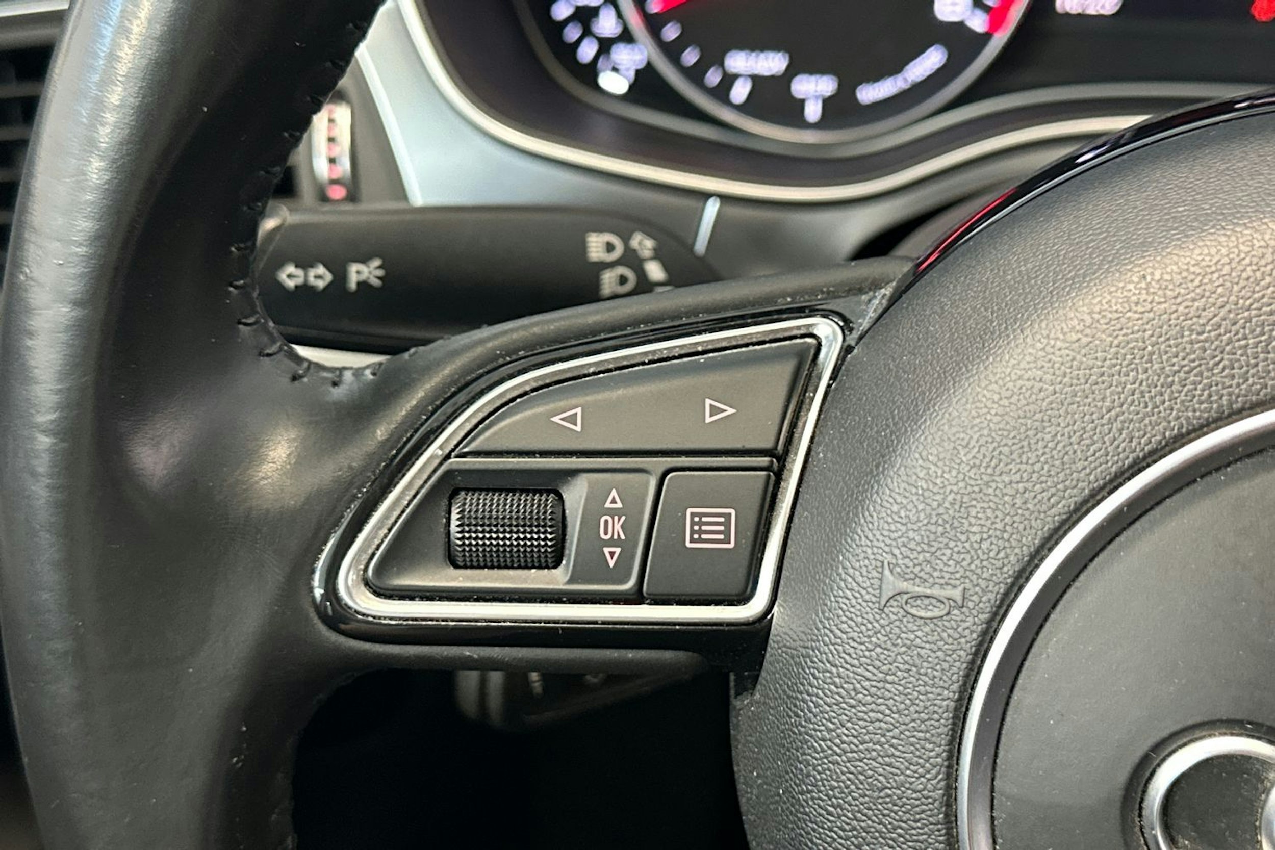 harmaa Audi A6 2015 kuva 19.