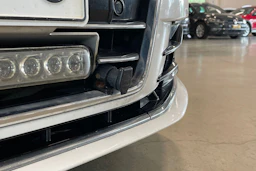 valkoinen Audi A6 2015 kuva 27.