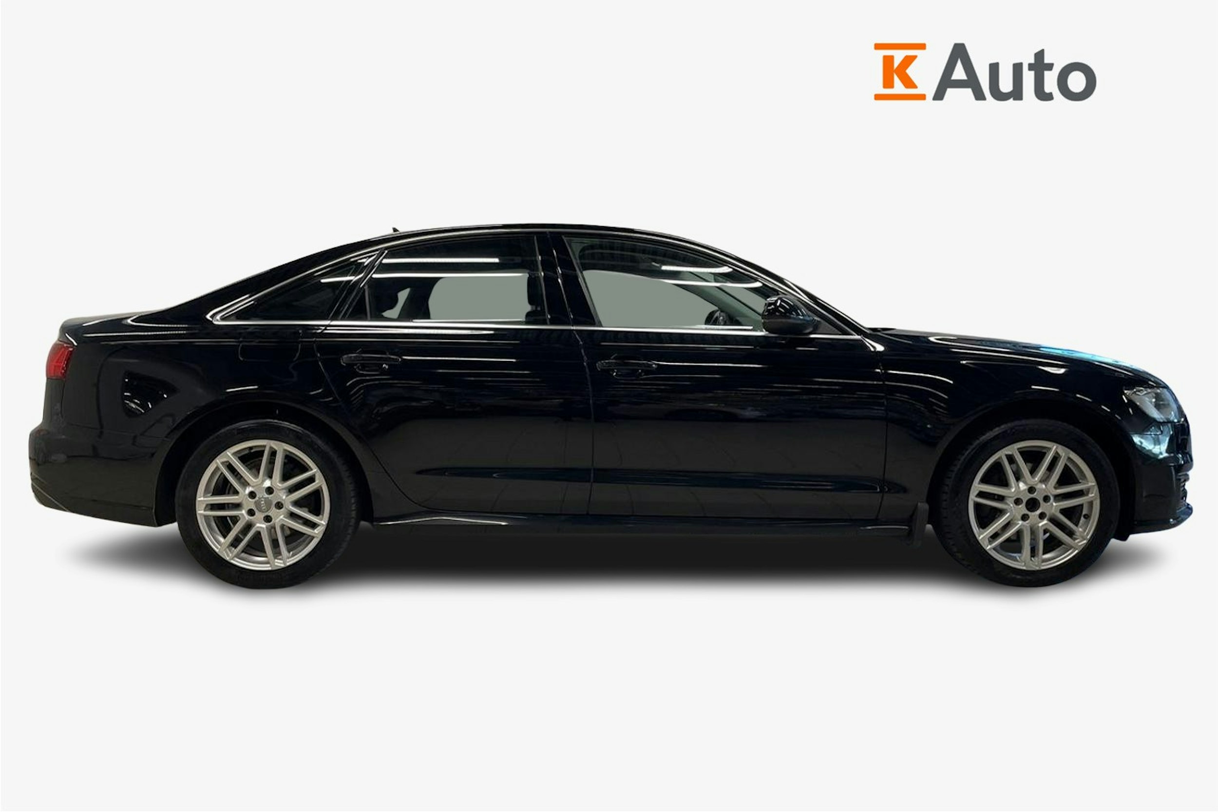 musta Audi A6 2015 kuva 6.