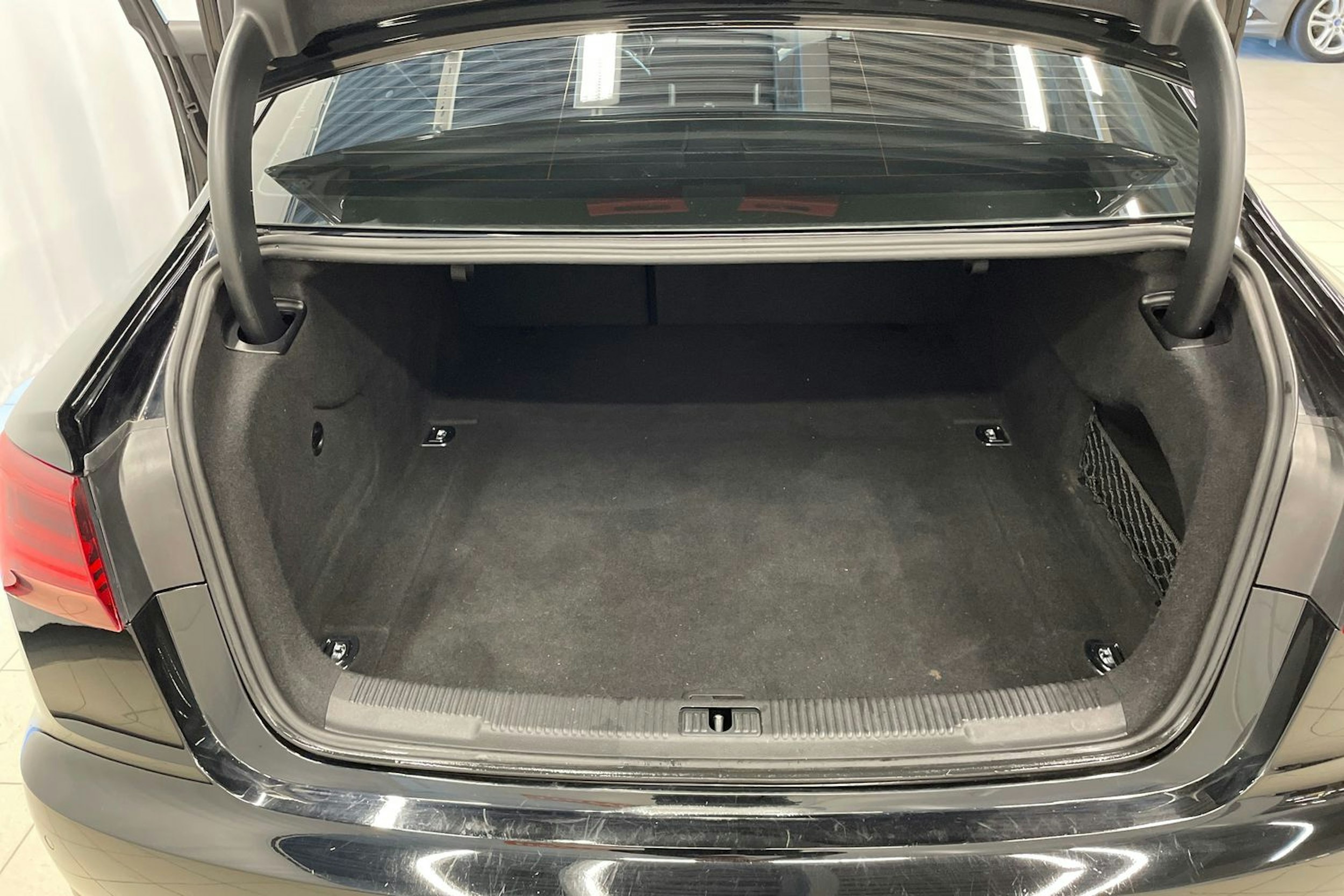 musta Audi A6 2015 kuva 21.