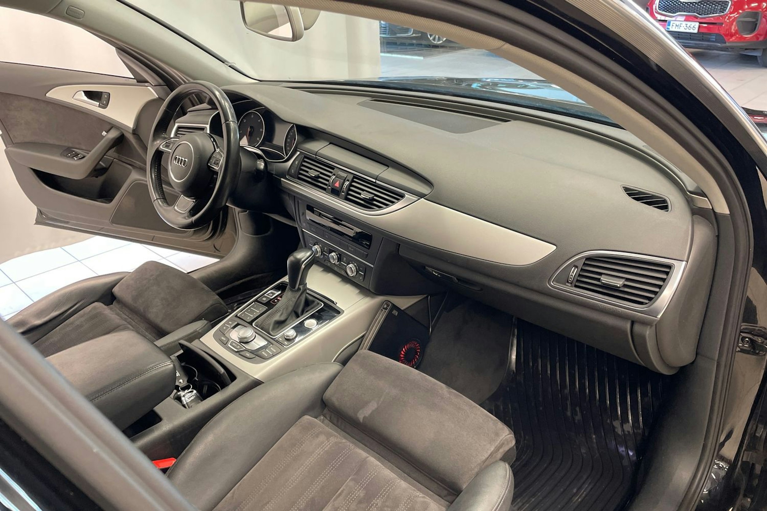 musta Audi A6 2015 kuva 24.