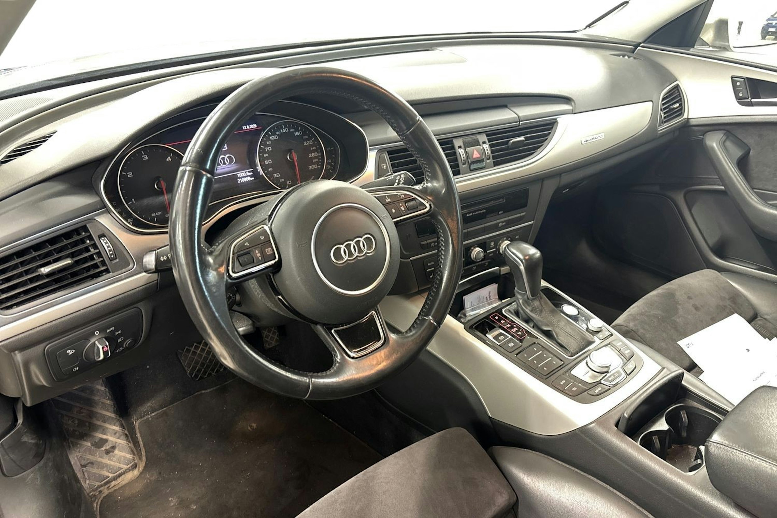 ruskea (beige) Audi A6 2015 kuva 3.