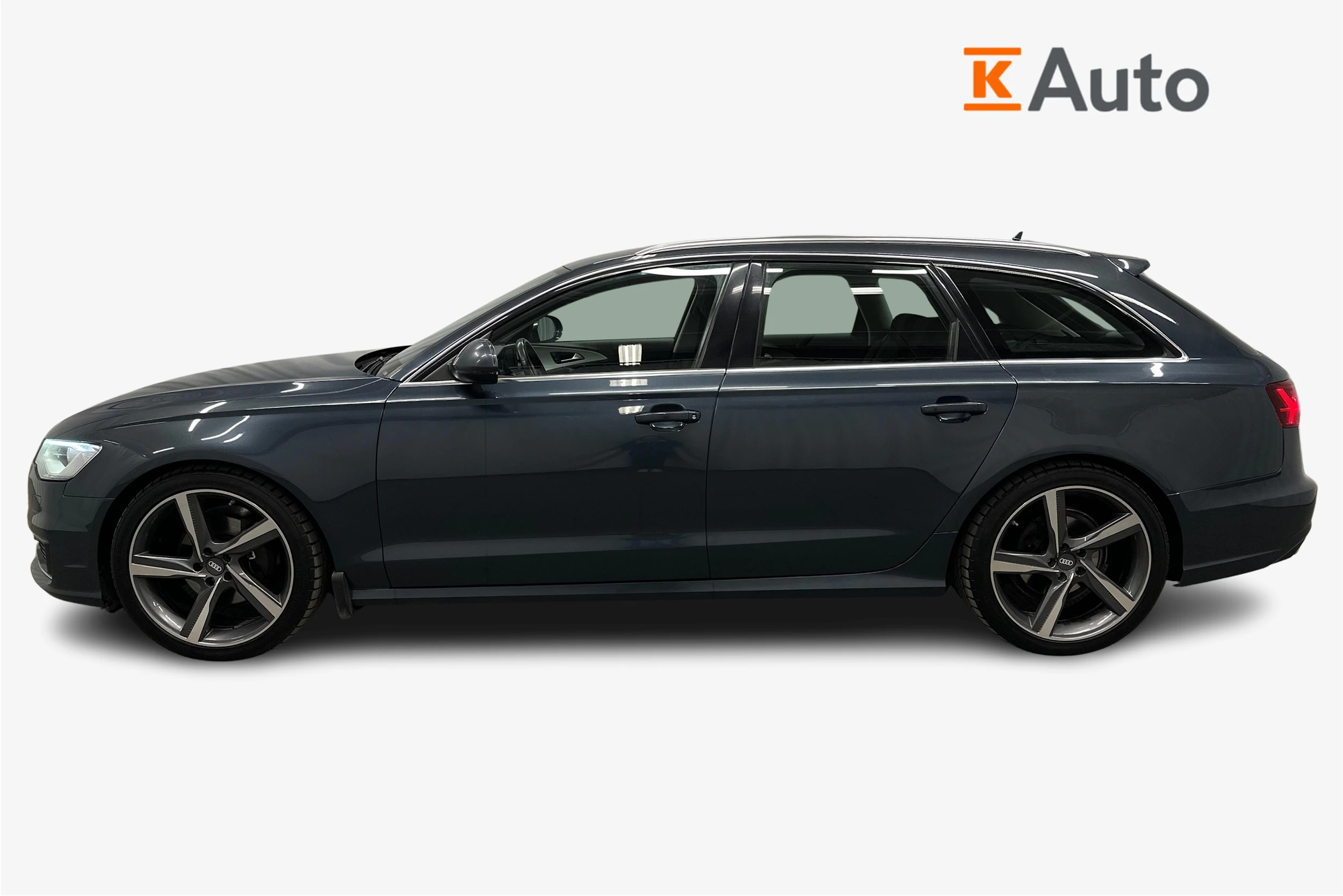 sininen Audi A6 2016 kuva 5.