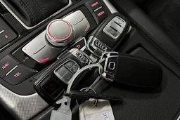 valkoinen Audi A6 2015 kuva 4.