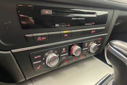 musta Audi A6 2015 kuva 16.