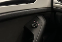 Musta Audi A6 2016 kuva 16.