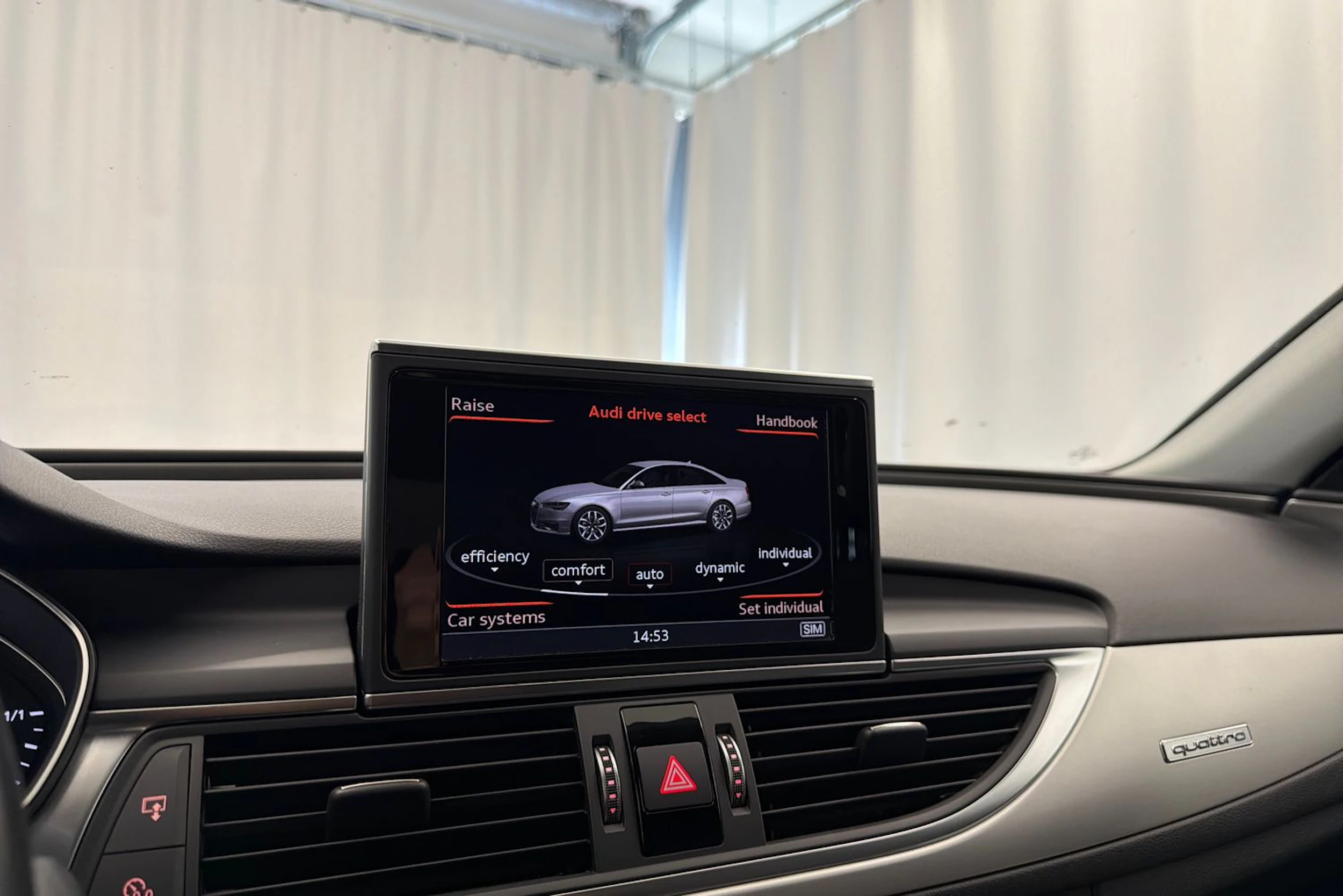 Musta Audi A6 2016 kuva 25.
