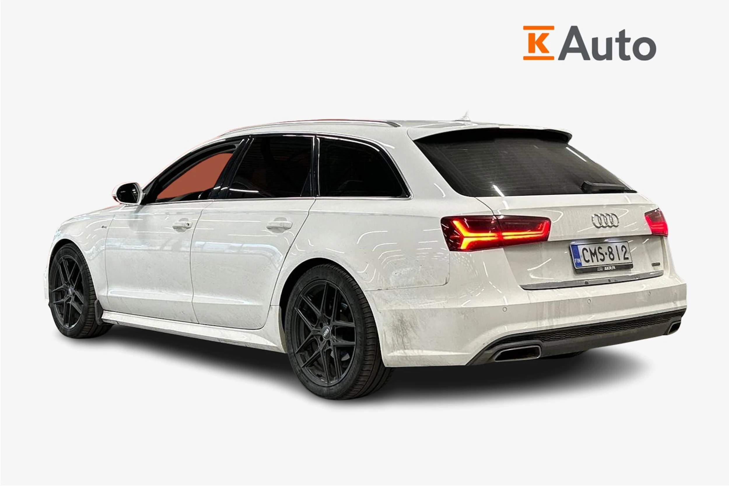valkoinen Audi A6 2016 kuva 2.