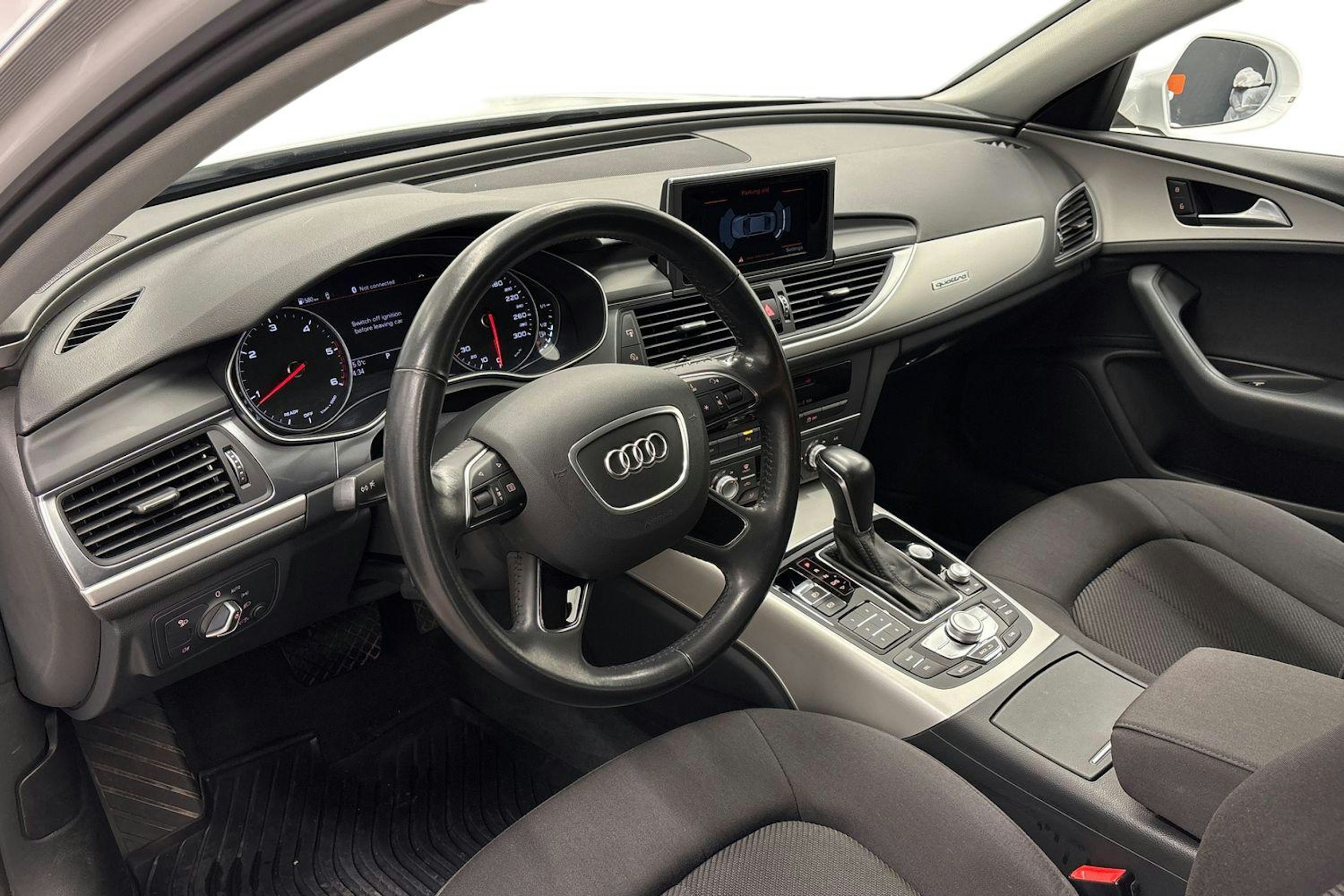 valkoinen Audi A6 2016 kuva 7.