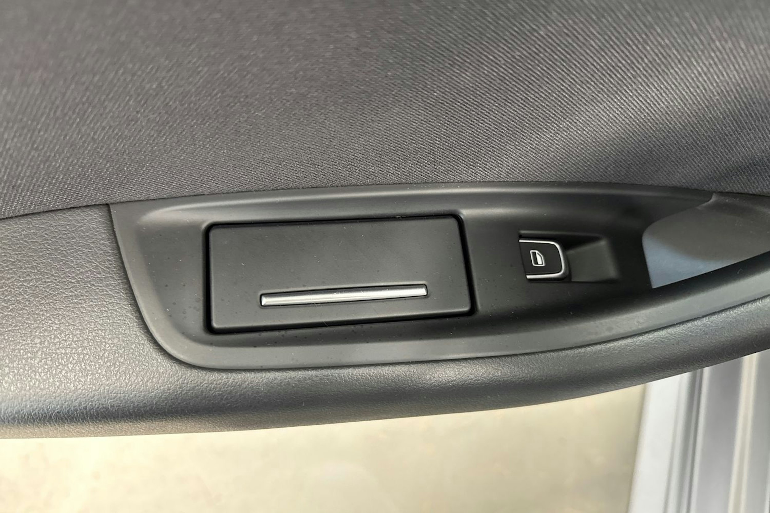 harmaa Audi A6 2016 kuva 19.