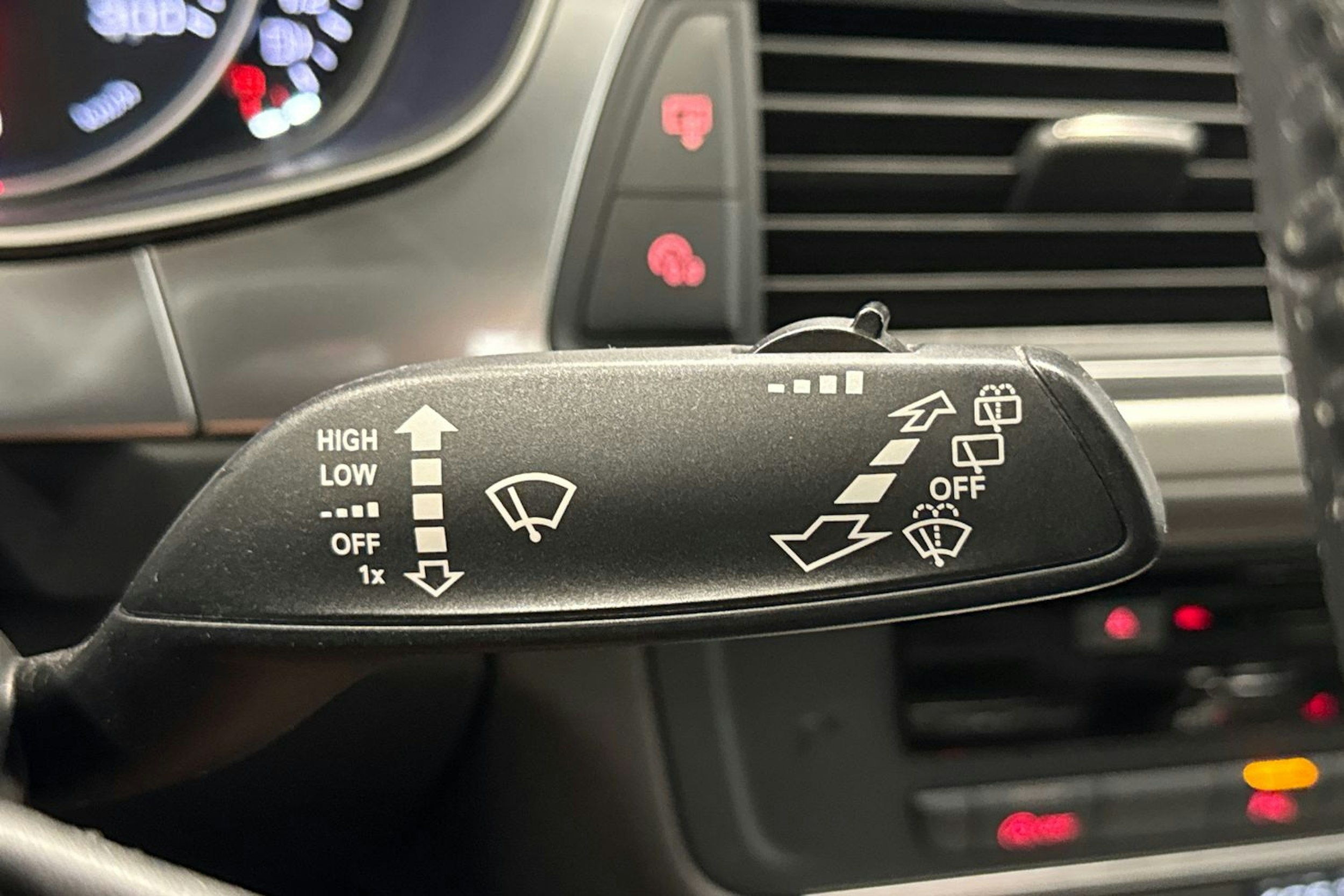 harmaa Audi A6 2016 kuva 31.