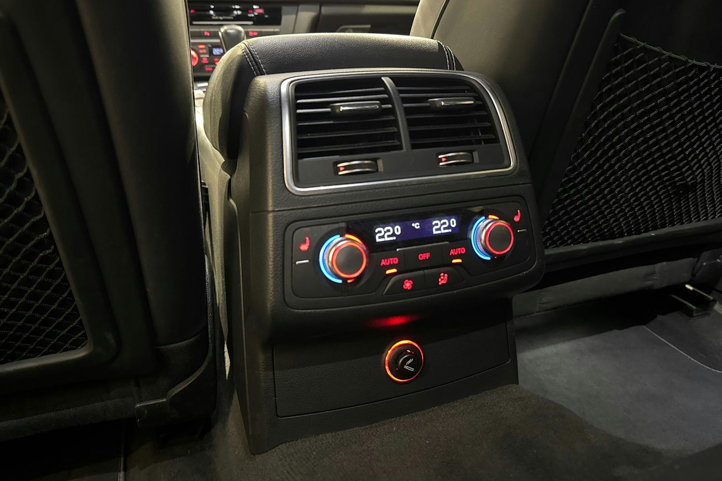 harmaa Audi A6 2017 kuva 28.