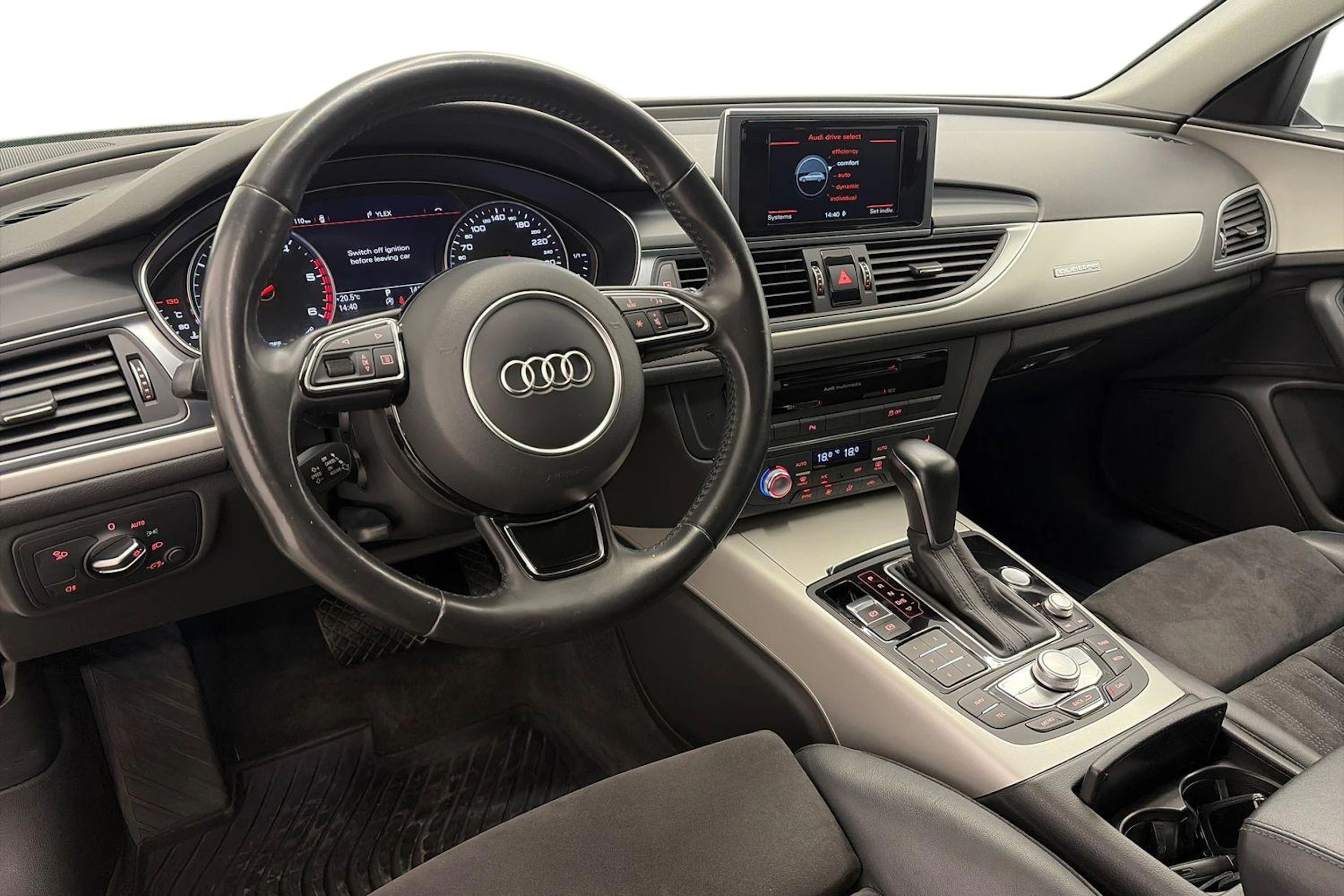 Valkoinen Audi A6 2016 kuva 8.