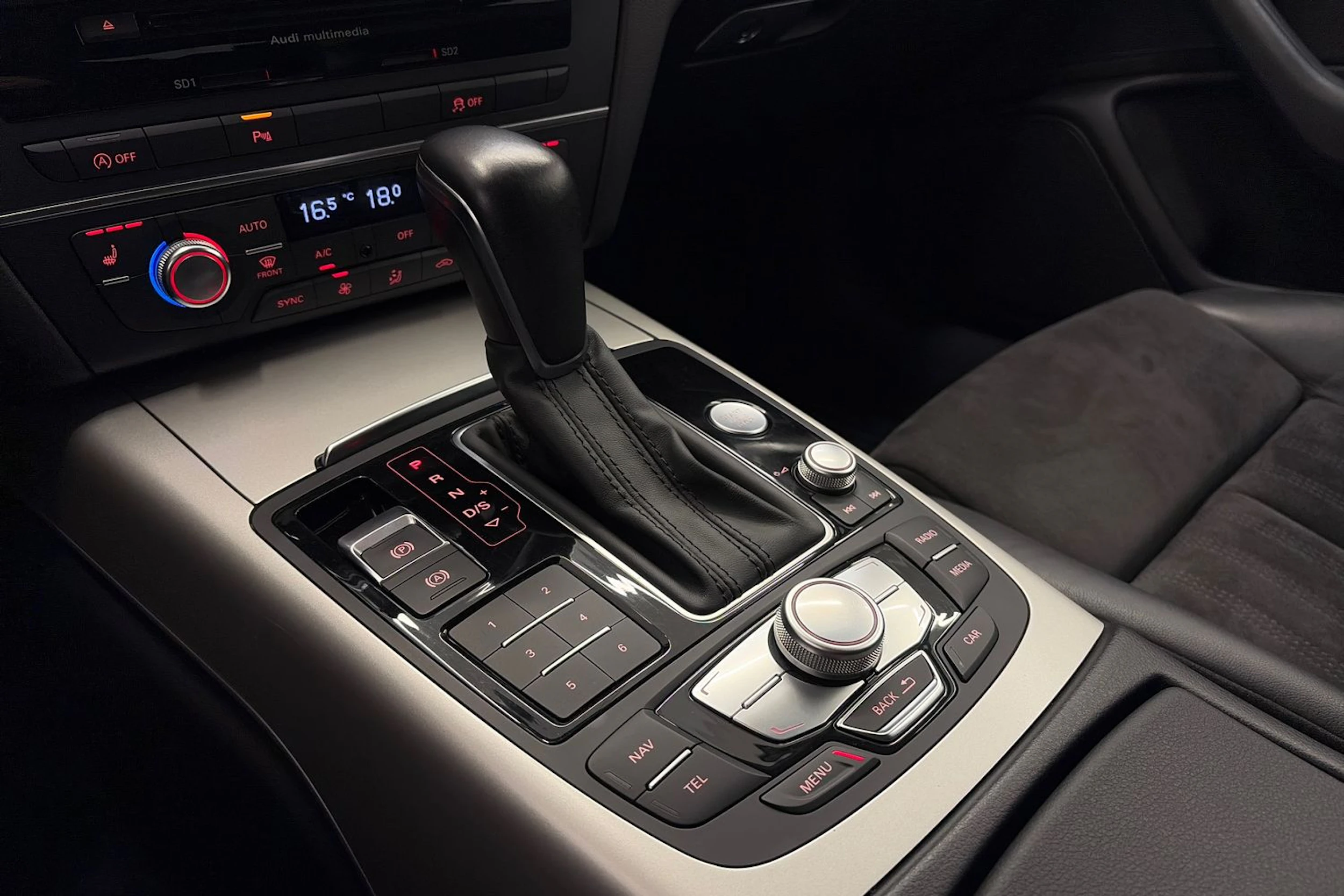Valkoinen Audi A6 2016 kuva 29.