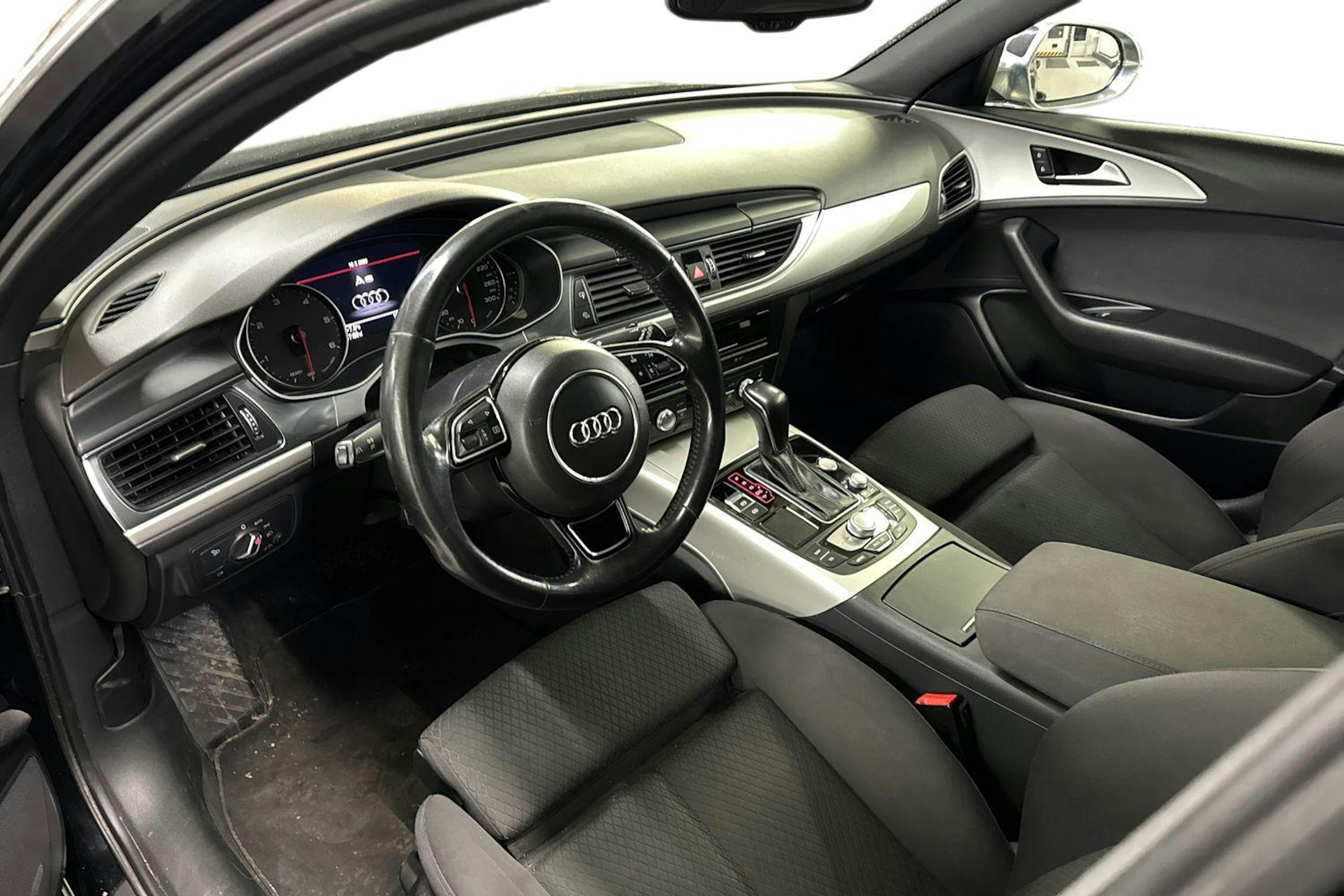 musta Audi A6 2016 kuva 3.