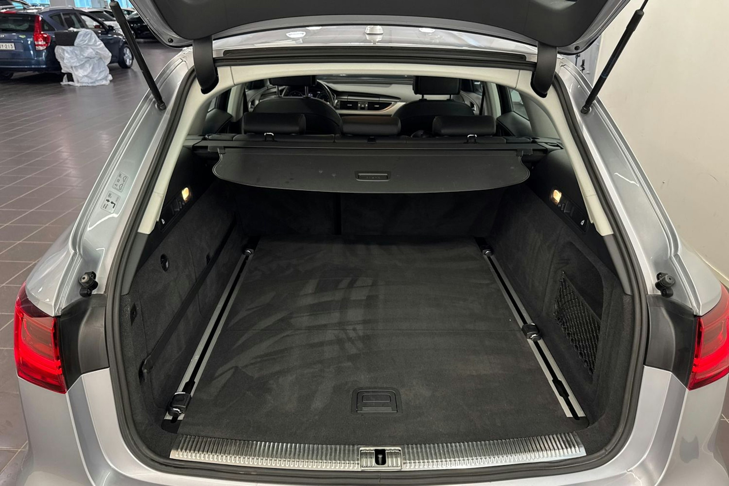 hopea Audi A6 2016 kuva 35.