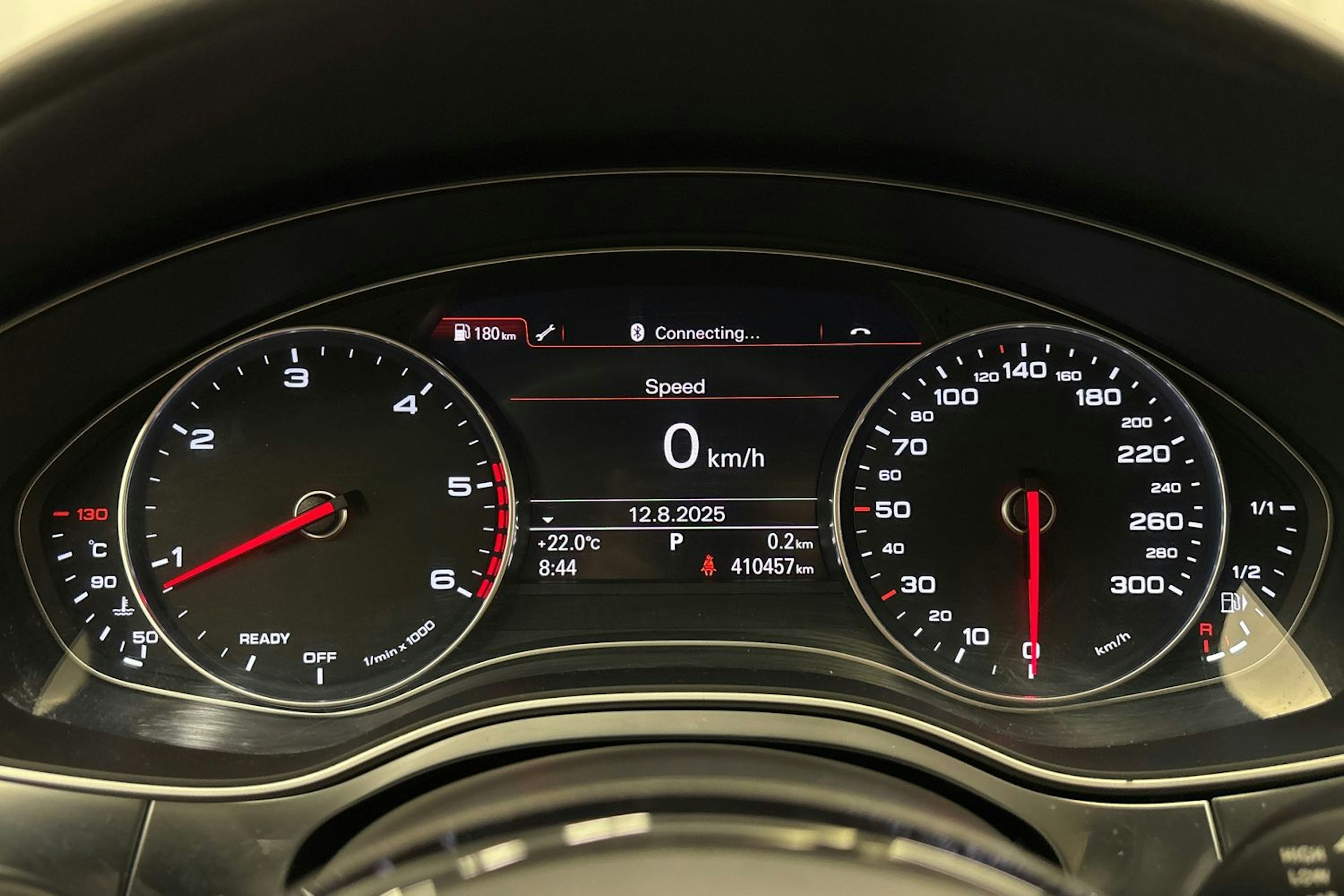 valkoinen Audi A6 2016 kuva 18.