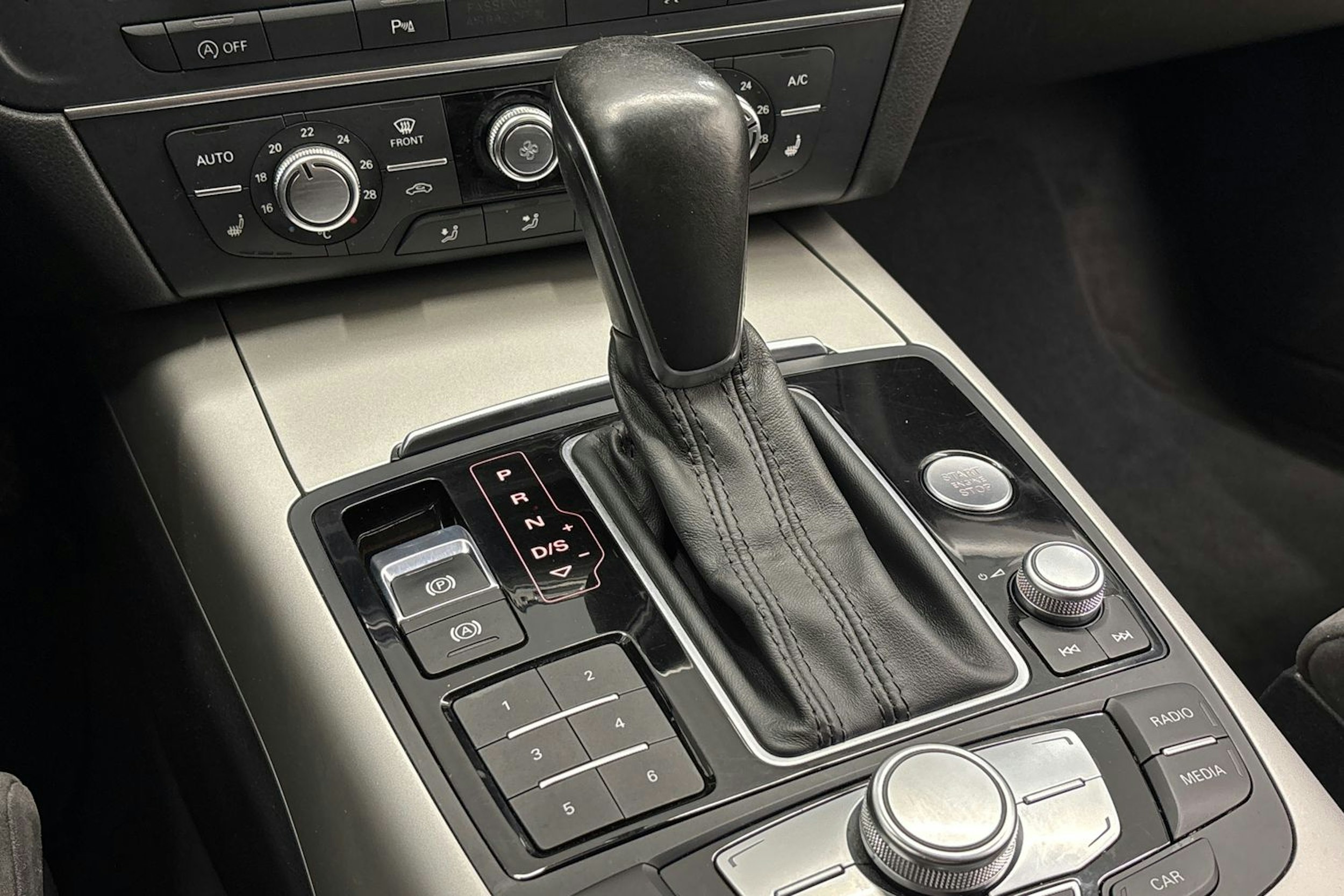 Ruskea (beige) Audi A6 2016 kuva 23.