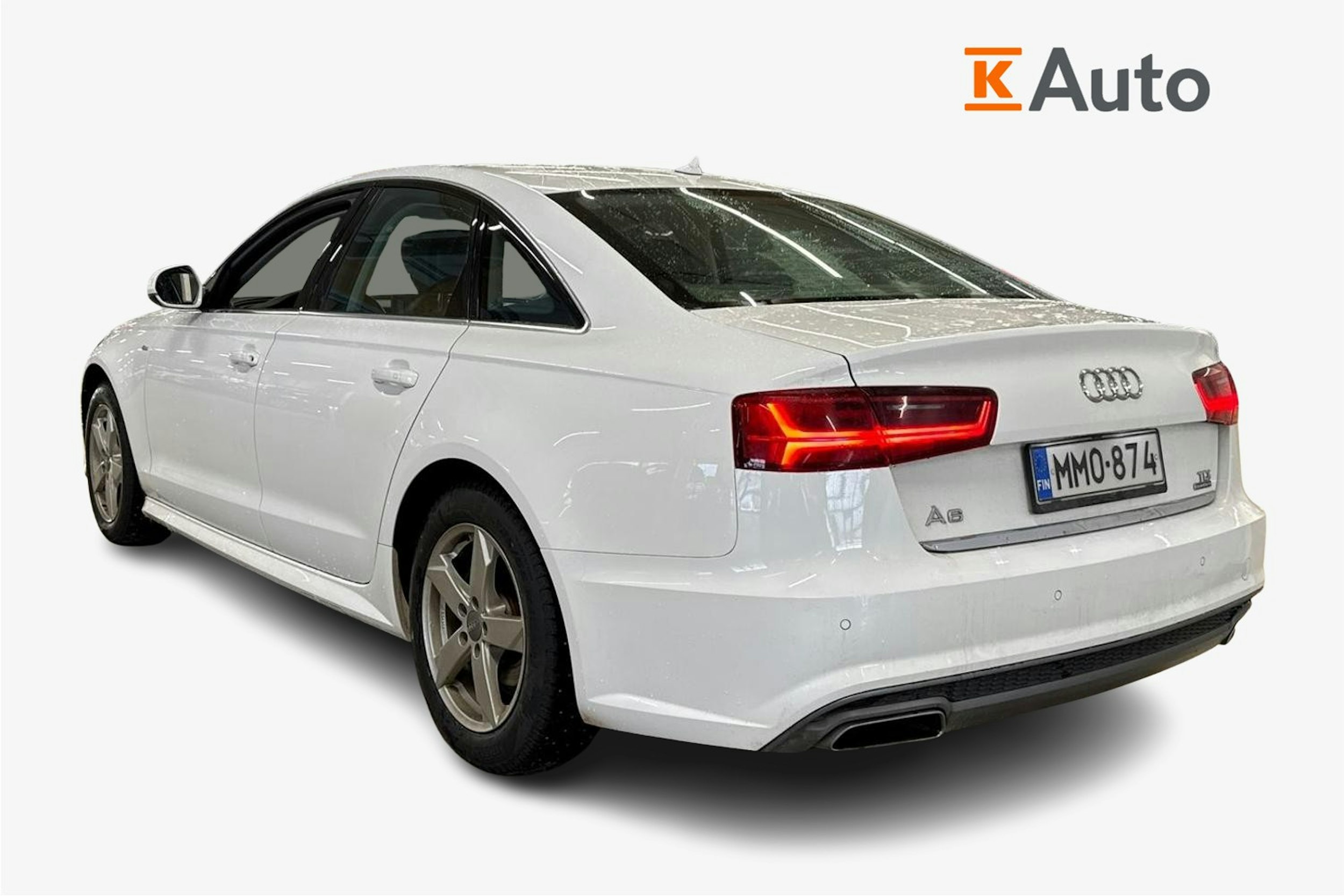 valkoinen Audi A6 2016 kuva 2.