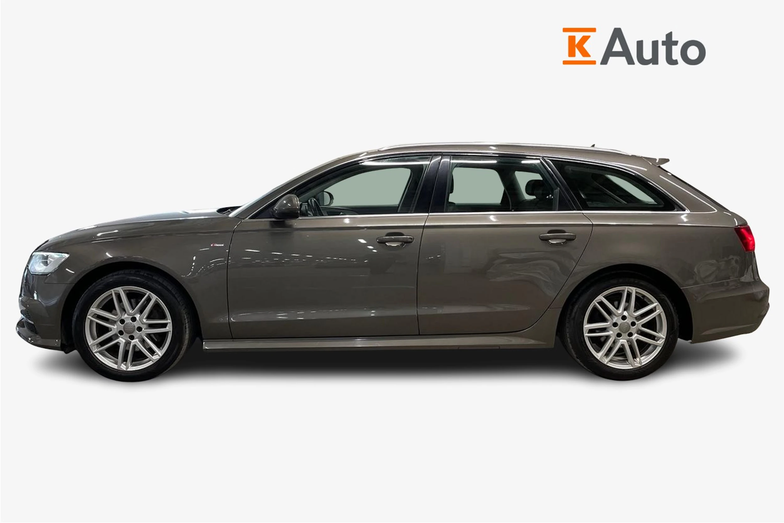 harmaa Audi A6 2016 kuva 7.