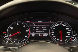 harmaa Audi A6 2016 kuva 17.