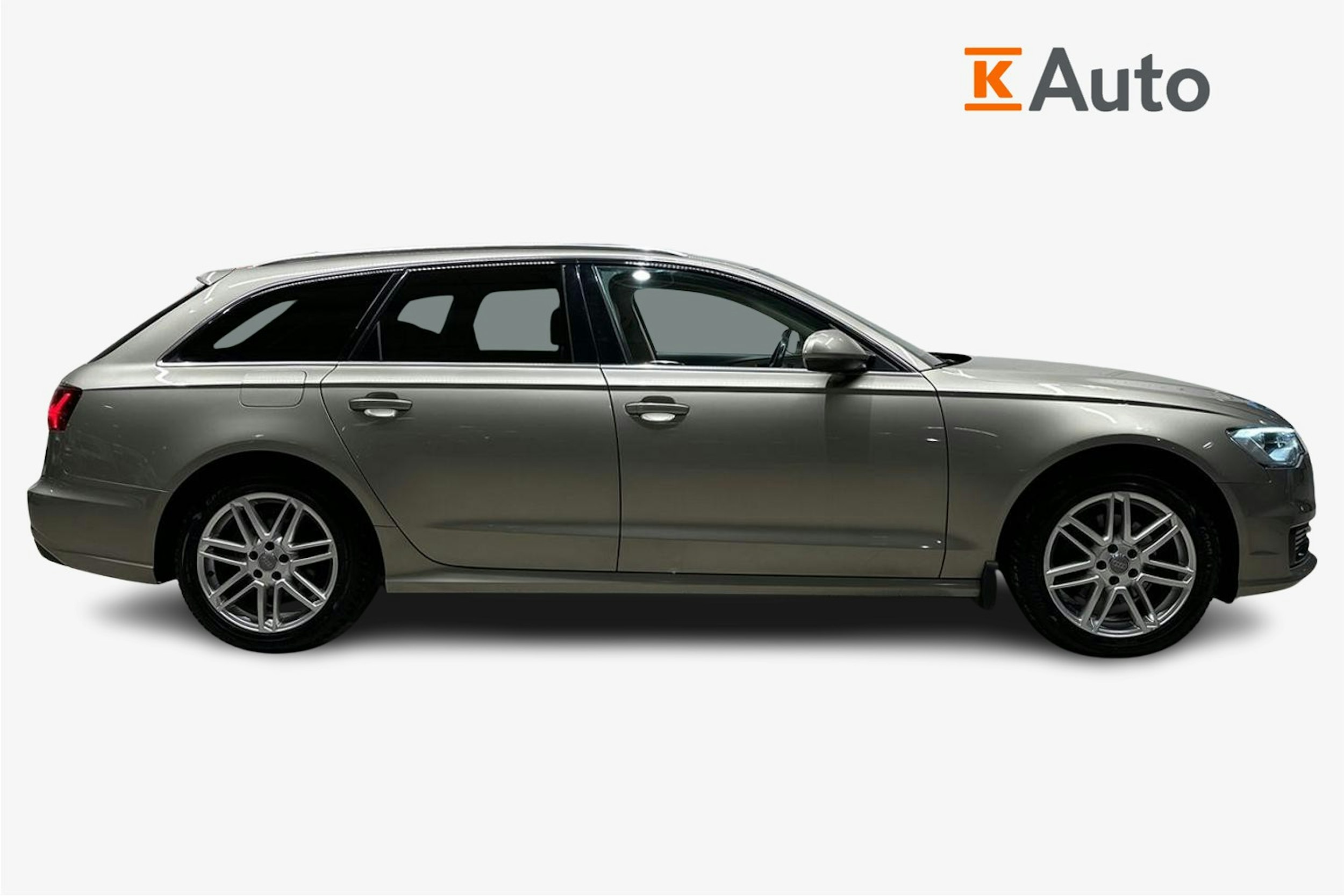 Ruskea (beige) Audi A6 2016 kuva 7.