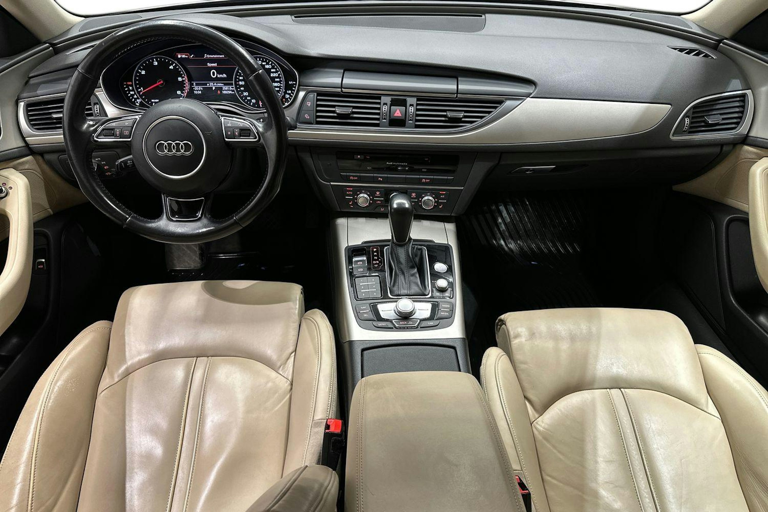 Ruskea (beige) Audi A6 2016 kuva 9.