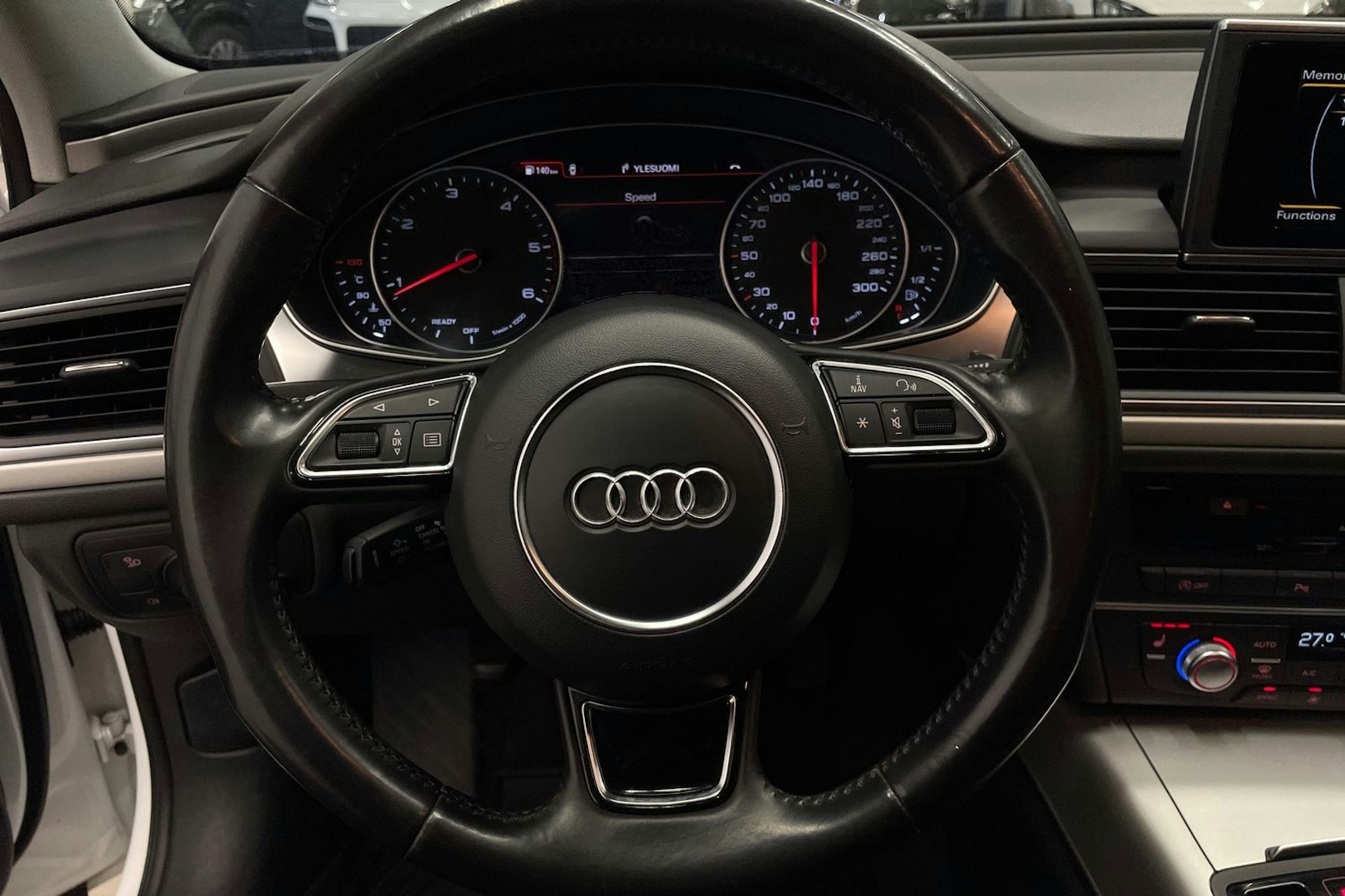 Valkoinen Audi A6 2016 kuva 16.