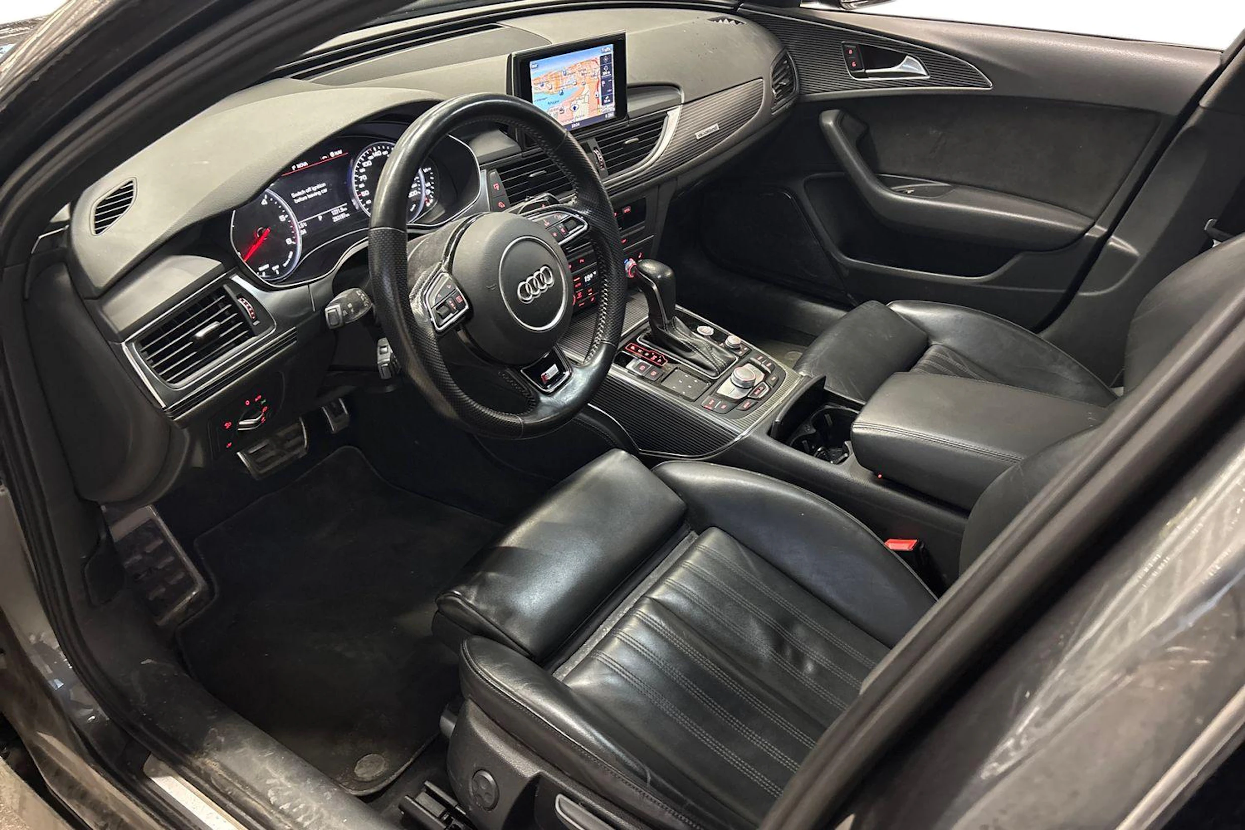 harmaa Audi A6 2016 kuva 3.