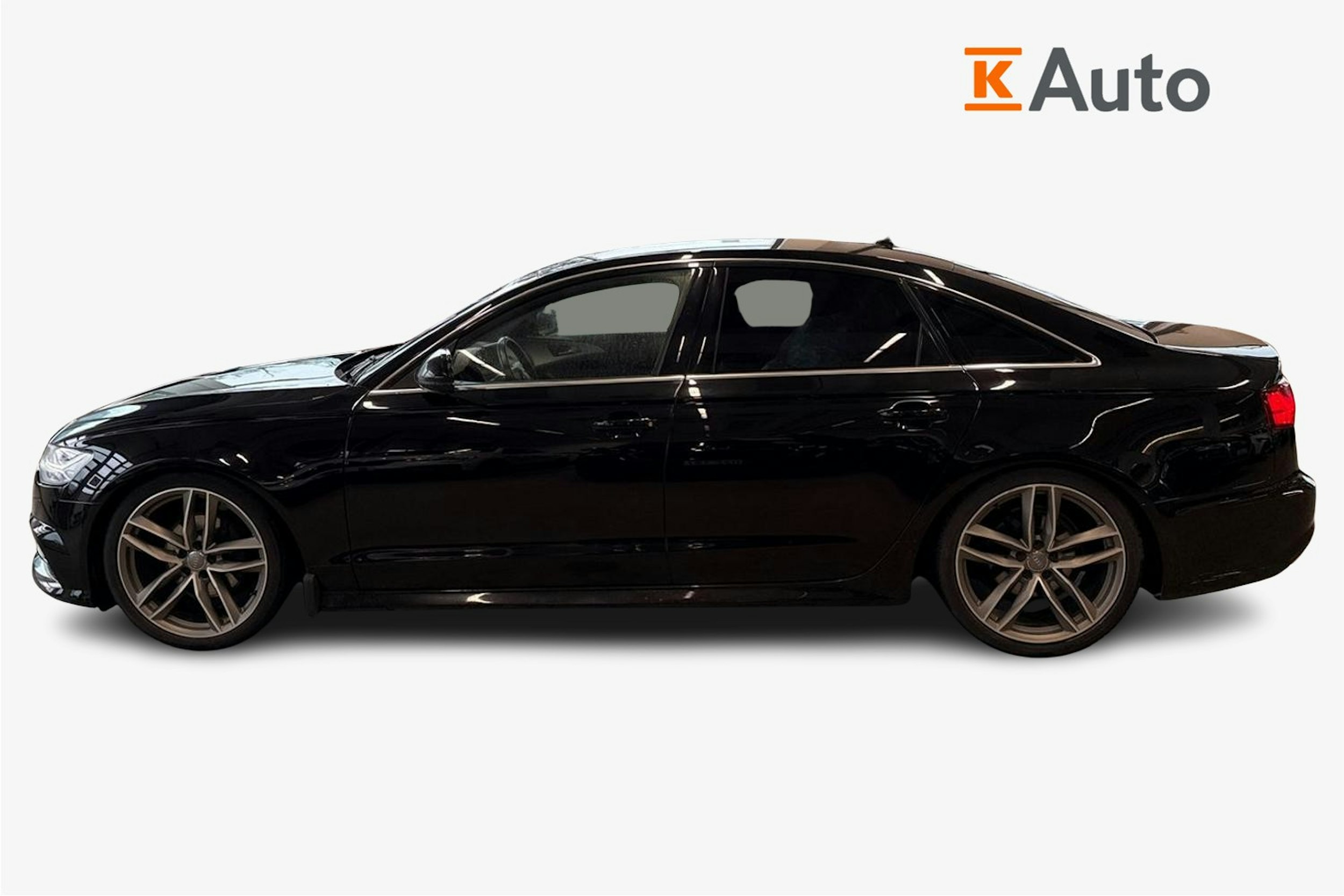 musta Audi A6 2016 kuva 5.