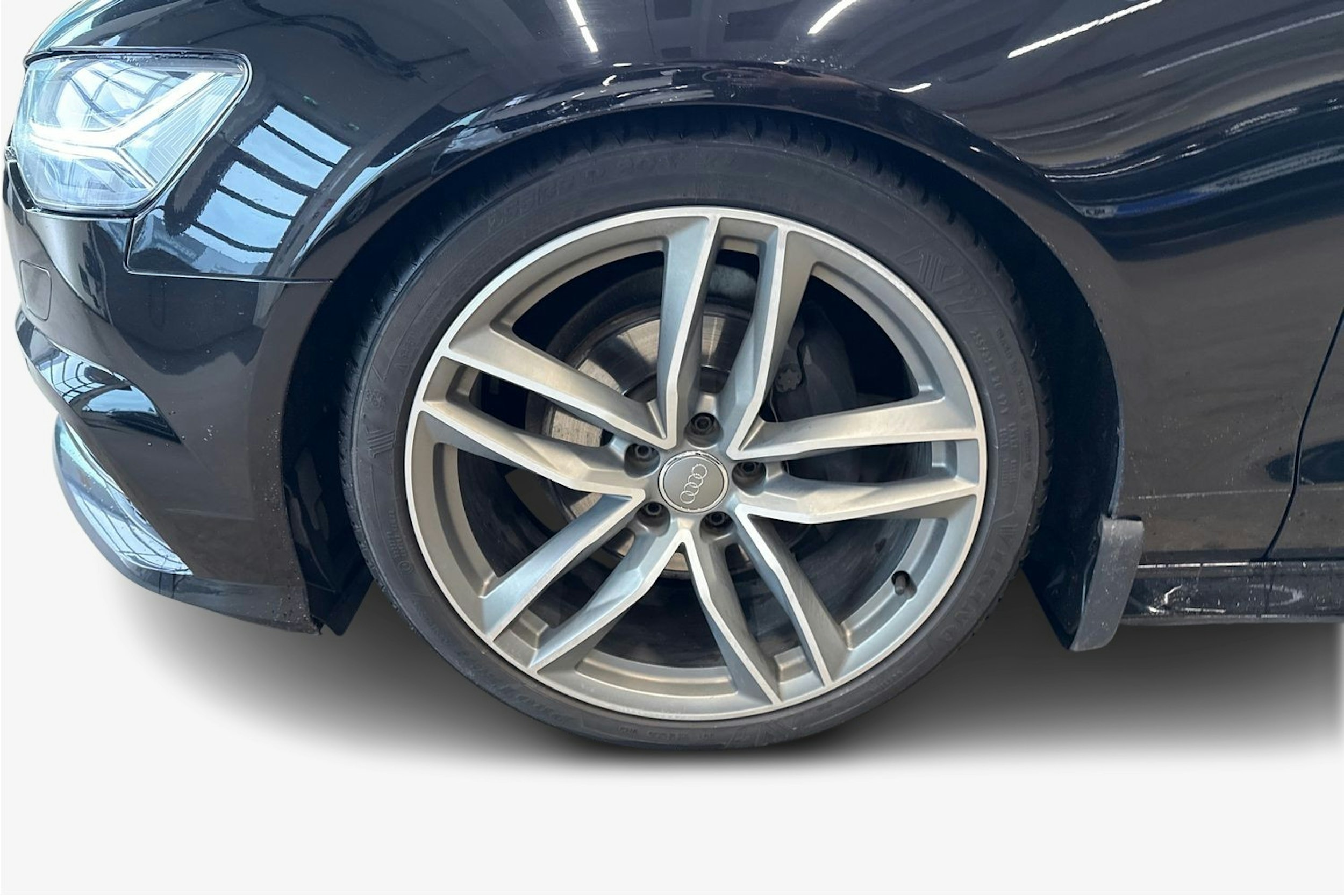 musta Audi A6 2016 kuva 9.